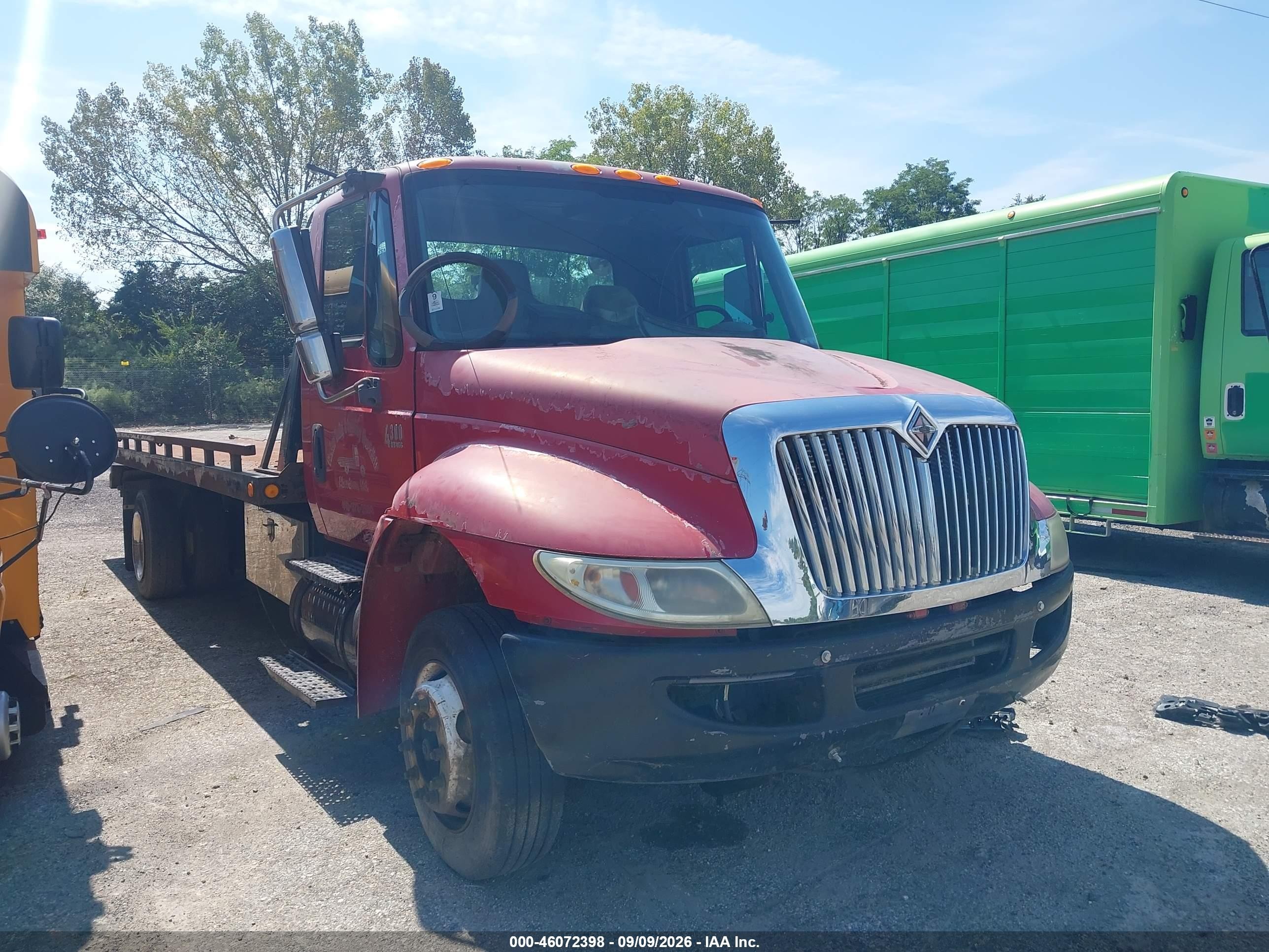 2005 International 4000-Series VIN 1HTMMAAL45H135546 — IAAI salvage auction photo