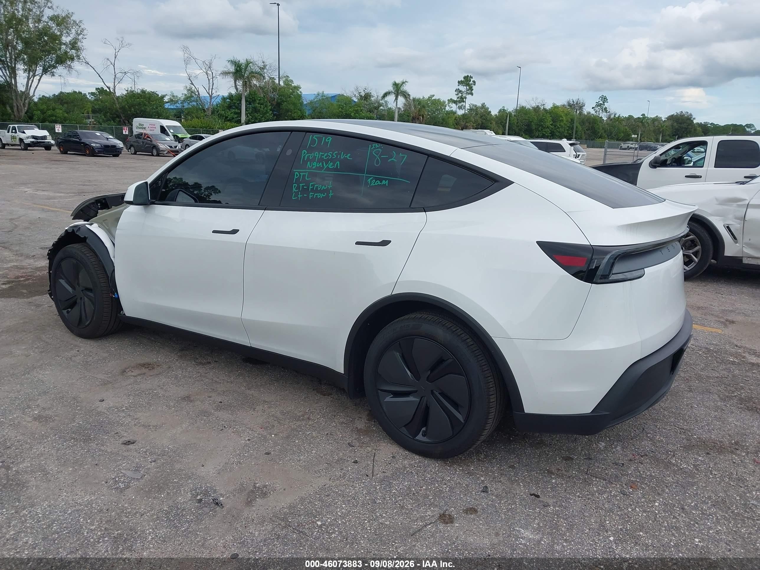 2026 Tesla Model y VIN 7SAYGDED2TA477066 IAAI salvage auction — Front End, Rebuildable (Florida), sold $20,600 on 2026-10-08 (photo 3)