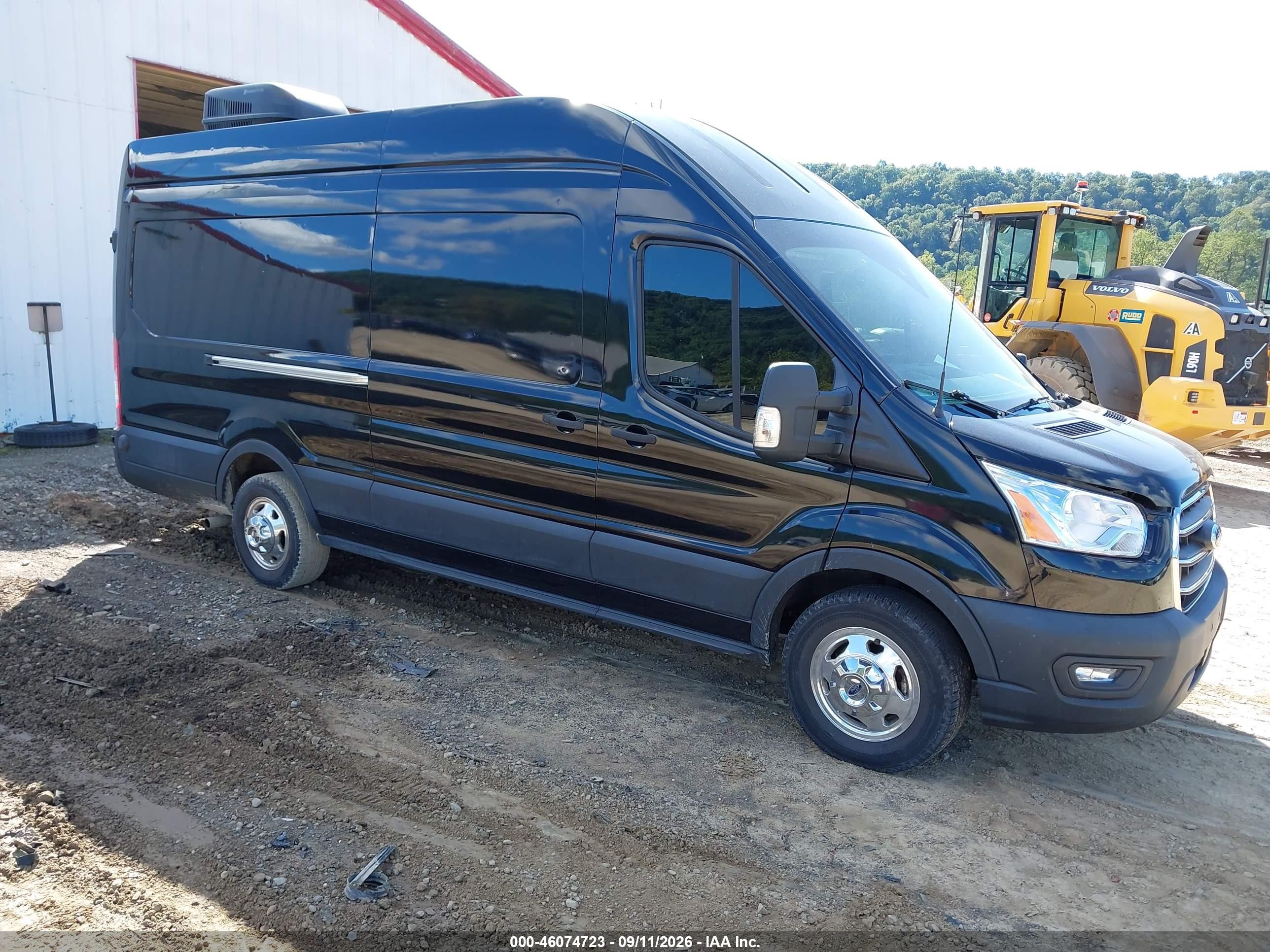 2020 Ford Transit-350 VIN 1FTBW3X87LKB65816 — IAAI salvage auction photo