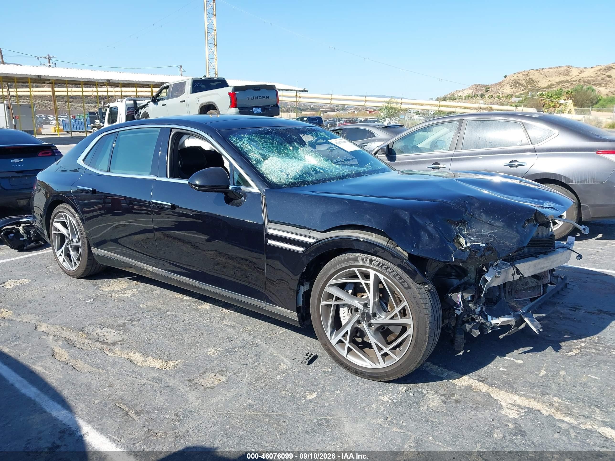 2023 Genesis G90 VIN KMTFB4SD5PU017957 — IAAI salvage auction photo