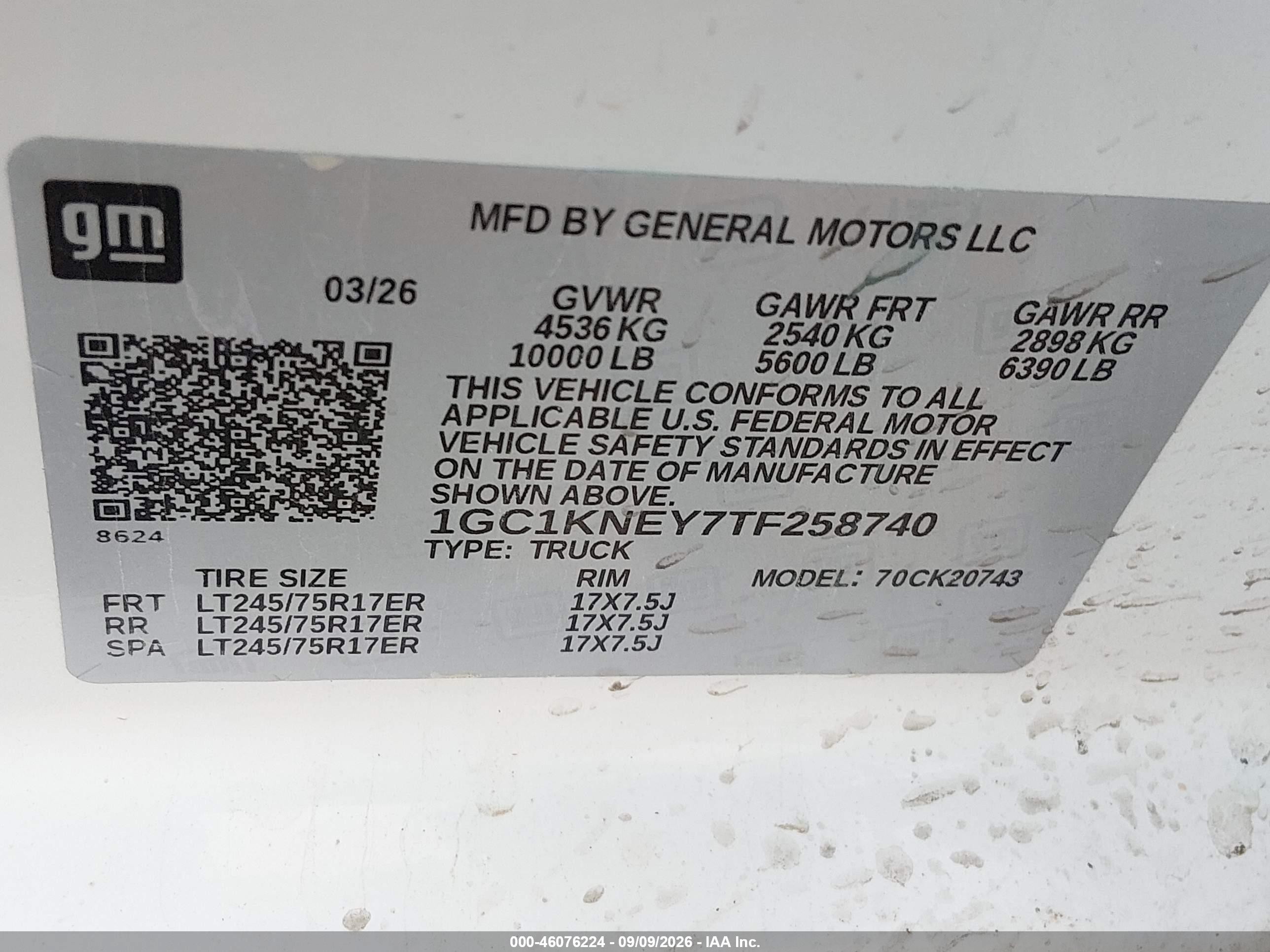 2026 Chevrolet VIN 1GC1KNEY7TF258740 IAAI salvage auction — Side, Enterprise Vehicles Clear Only (Arkansas), sold $31,750 on 2026-09-14 (photo 9)