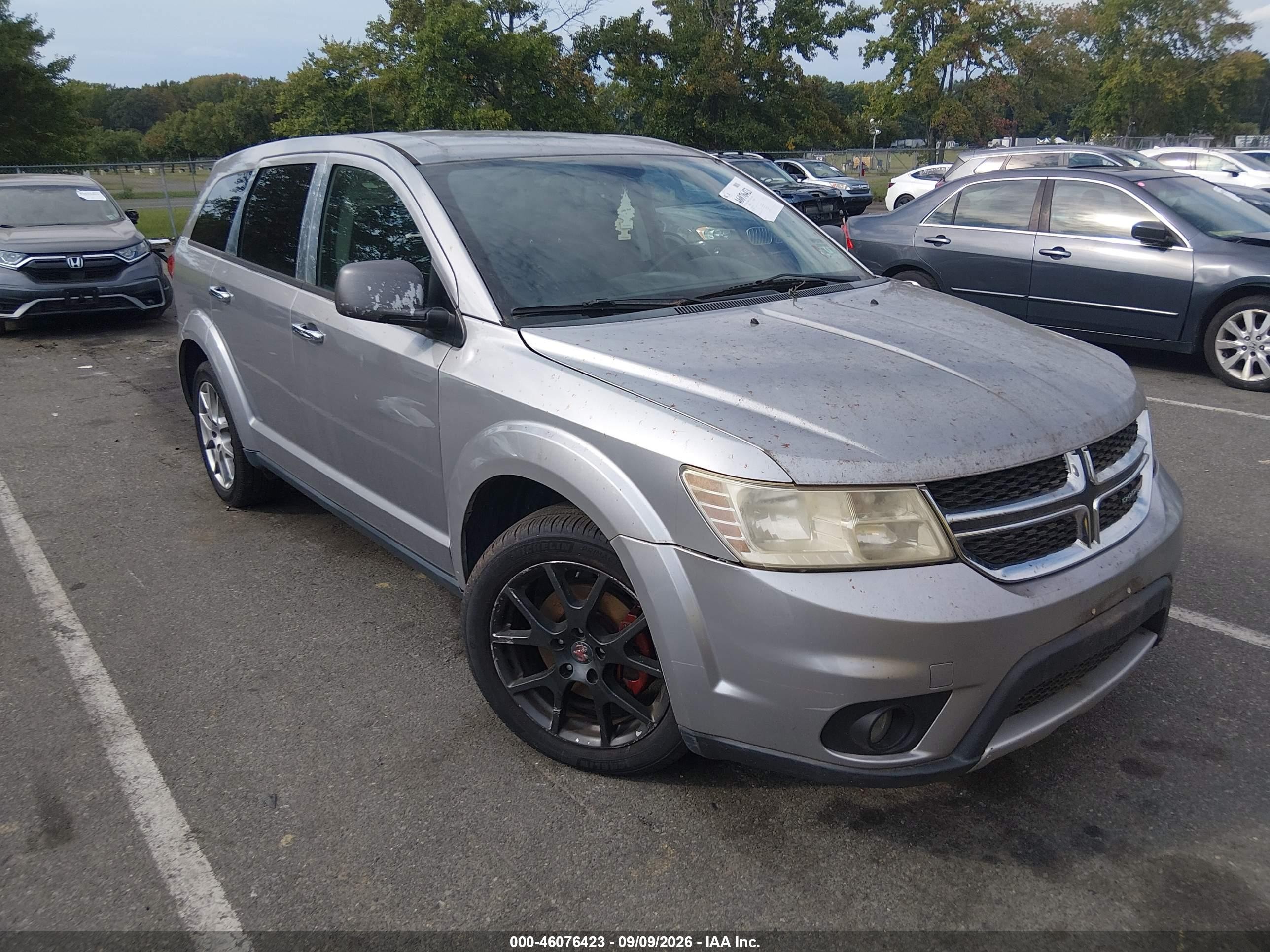 2016 Dodge Journey VIN 3C4PDDEG4GT189913 IAAI salvage auction — Side, Clear (New Jersey), sold $1,350 on 2026-09-29 (photo 1)