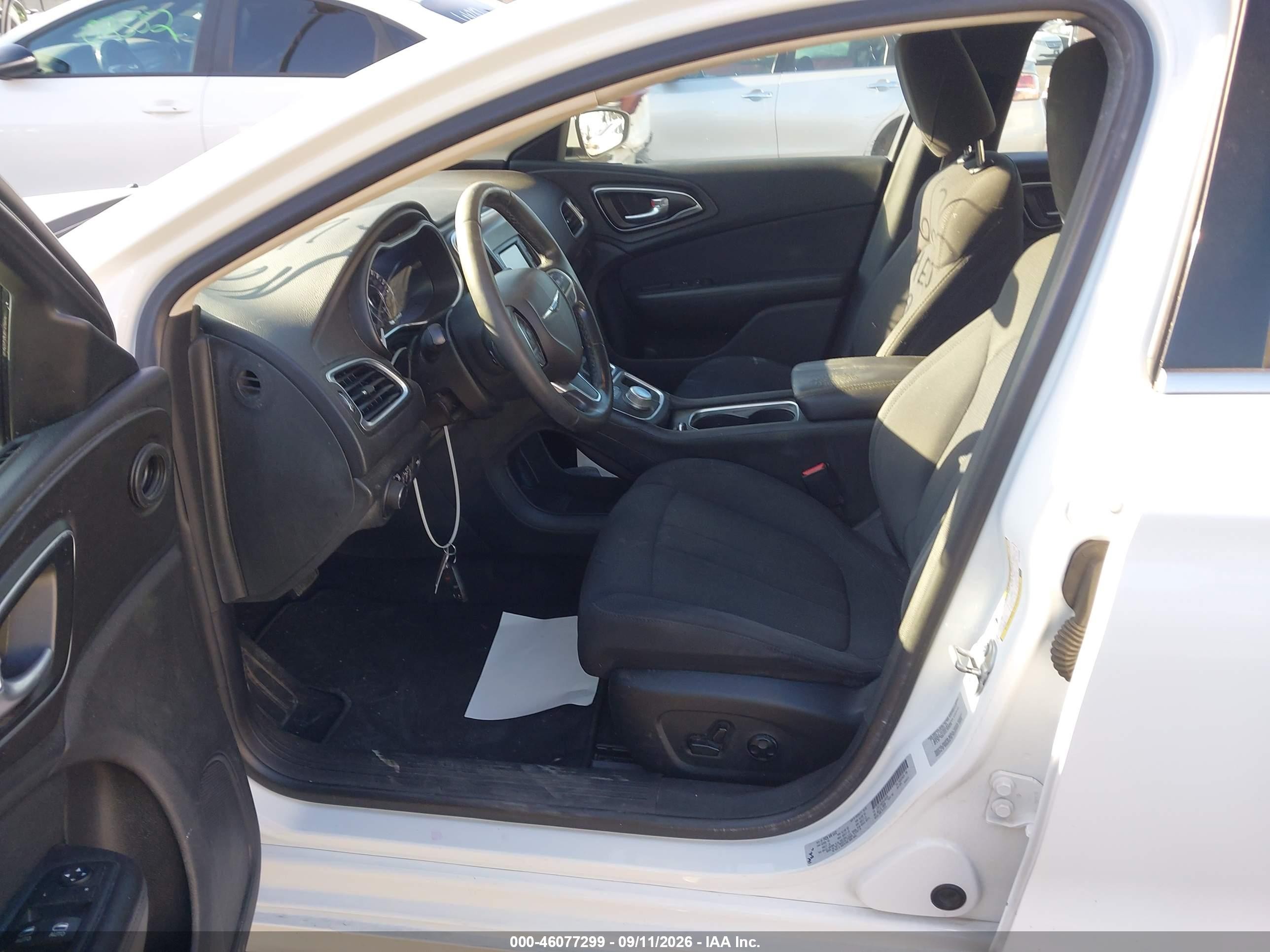 2016 Chrysler 200 VIN 1C3CCCAB2GN106599 IAAI salvage auction — Front End, Wait Title, sold $875 on 2026-09-20 (photo 5)