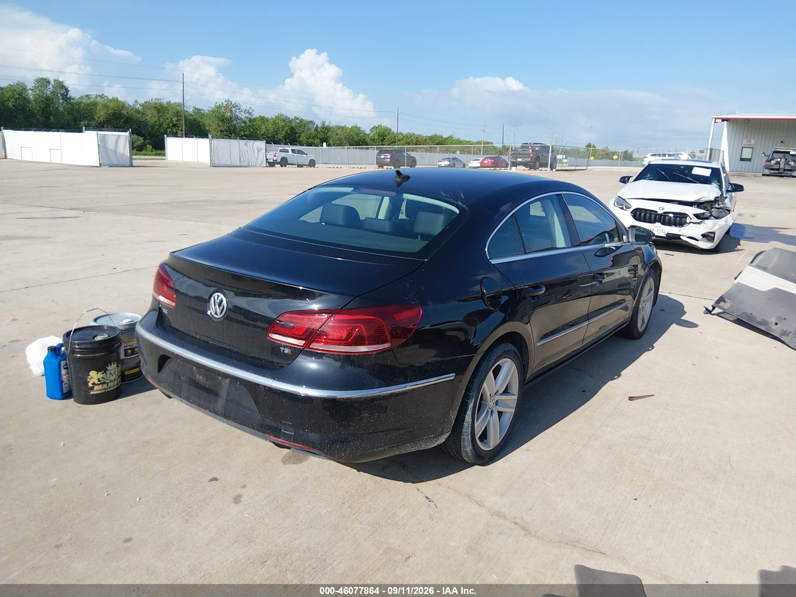2017 Volkswagen CC VIN WVWKP7AN1HE504224 IAAI salvage auction — Repossession, Original (Texas), sold $1,950 on 2026-10-09 (photo 4)