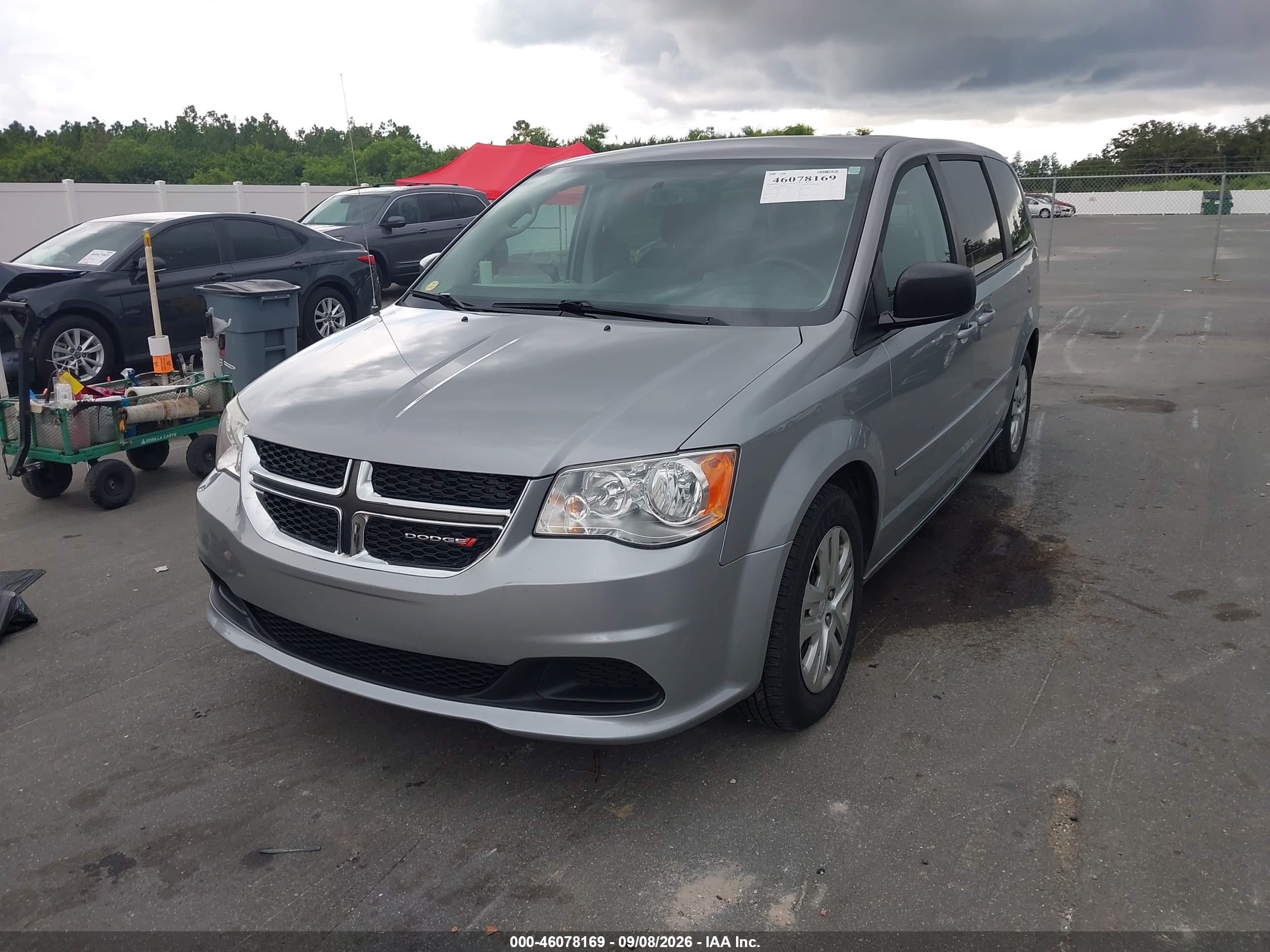2016 Dodge Caravan VIN 2C4RDGBG2GR350678 IAAI salvage auction — Normal Wear, Clear (Michigan), sold $1,525 on 2026-09-14 (photo 2)