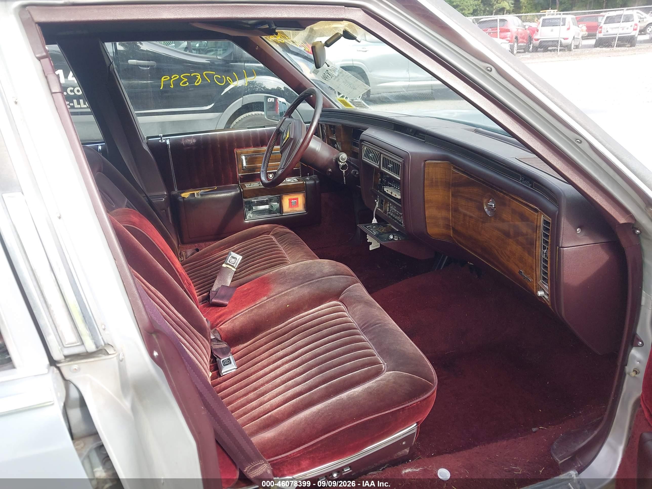 1988 Cadillac Brougham VIN 1G6DW51YXJ9717233 IAAI salvage auction — Front End, Mv-907A (New York), sold $475 on 2026-09-25 (photo 5)