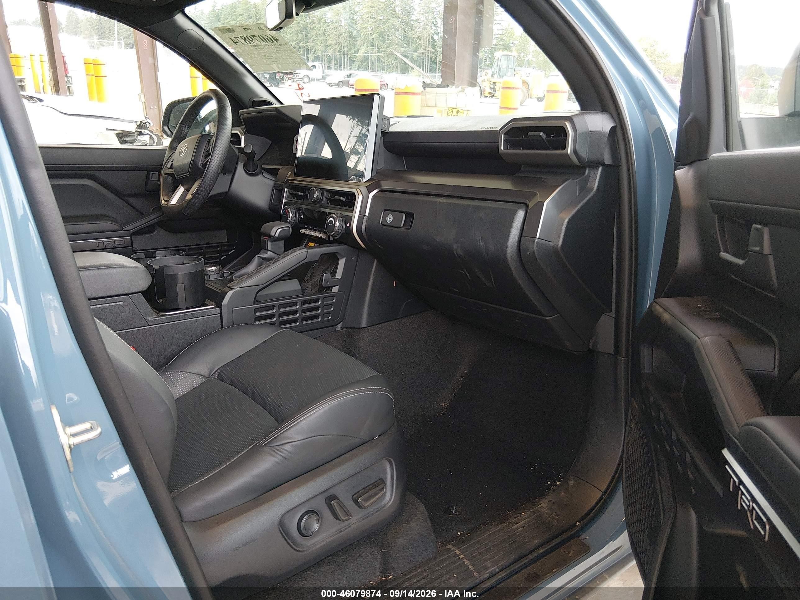 2025 Toyota 4runner VIN JTEVA5BR7S5067269 IAAI salvage auction — Unknown, Bill Of Sale (Washington), sold $33,250 on 2026-09-23 (photo 5)