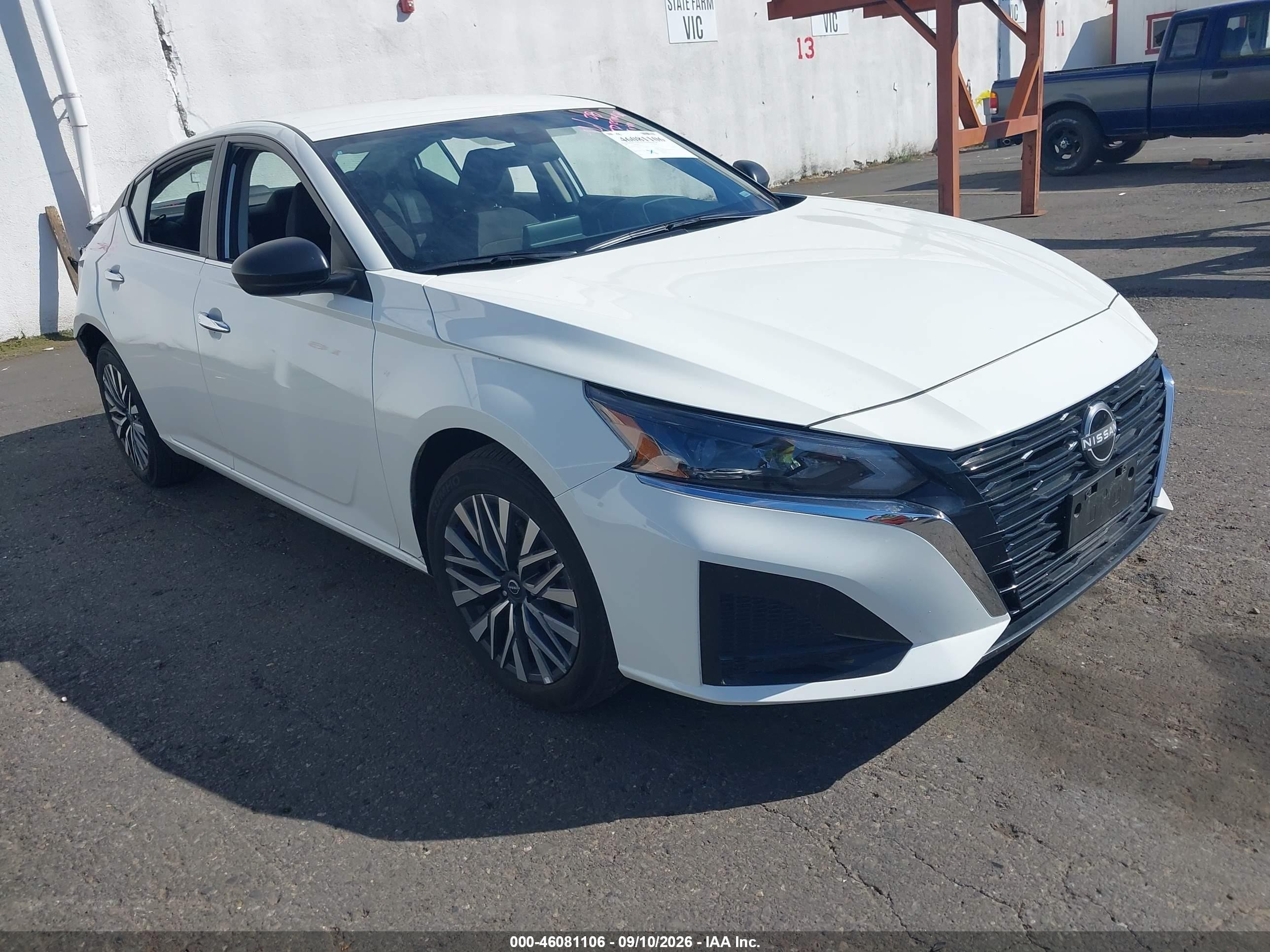 2025 Nissan Altima VIN 1N4BL4DV7SN394105 — IAAI salvage auction photo