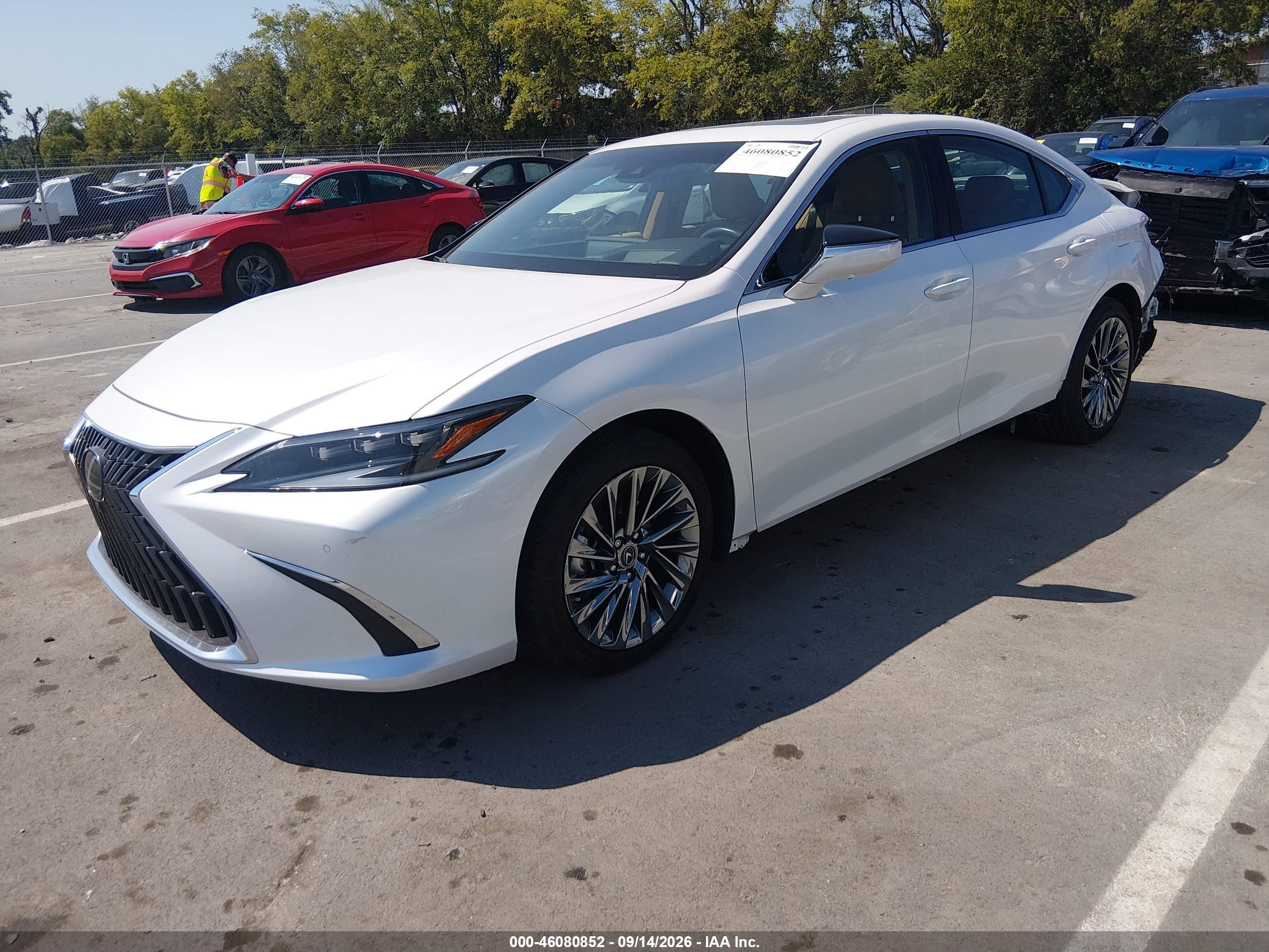 2024 Lexus ES VIN 58AFA1C11RU037635 IAAI salvage auction — Rear End, Clear (Tennessee), sold $25,500 on 2026-10-01 (photo 2)