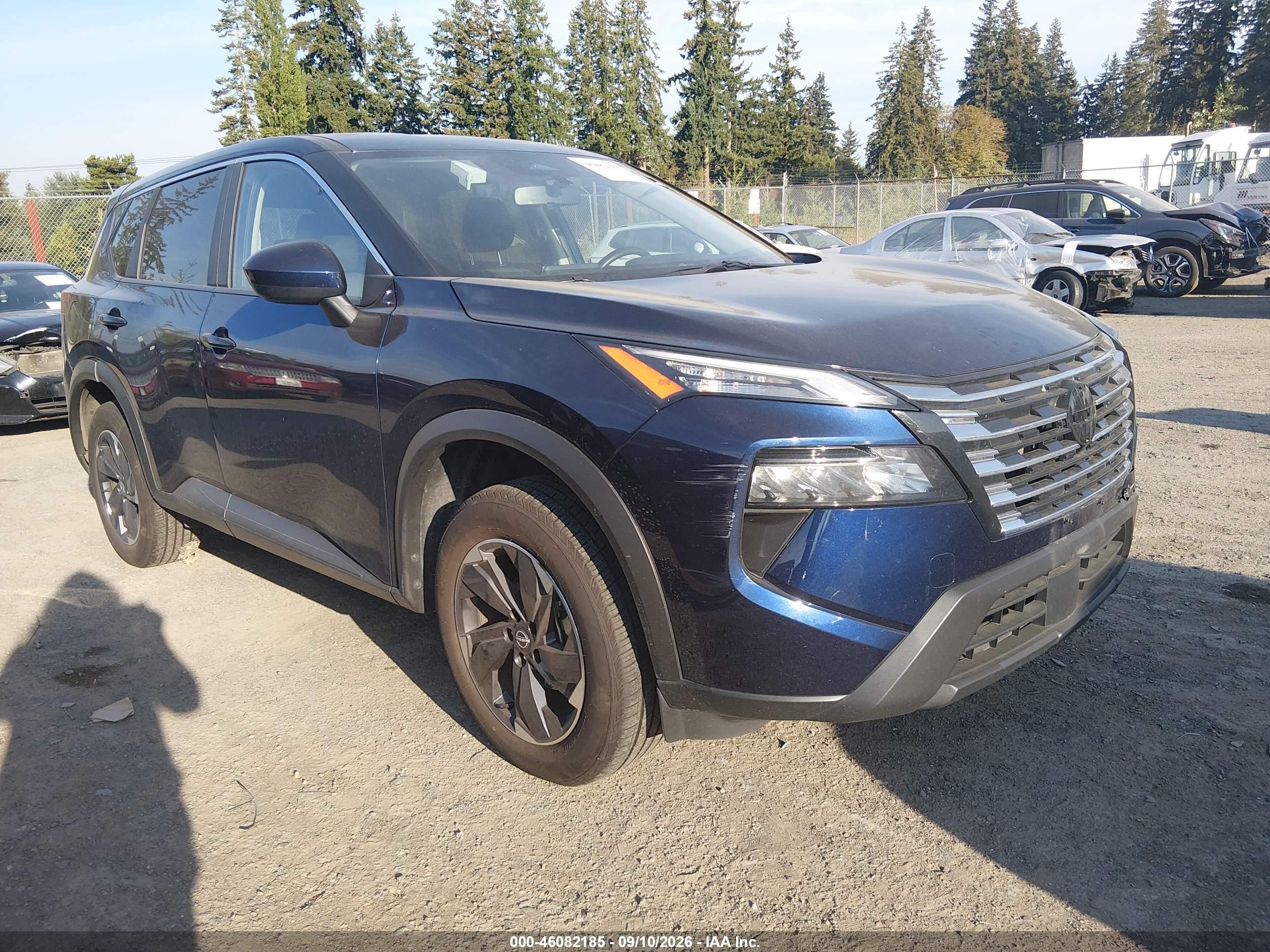 2025 Nissan Rogue VIN JN8BT3BB2SW161048 — IAAI salvage auction photo