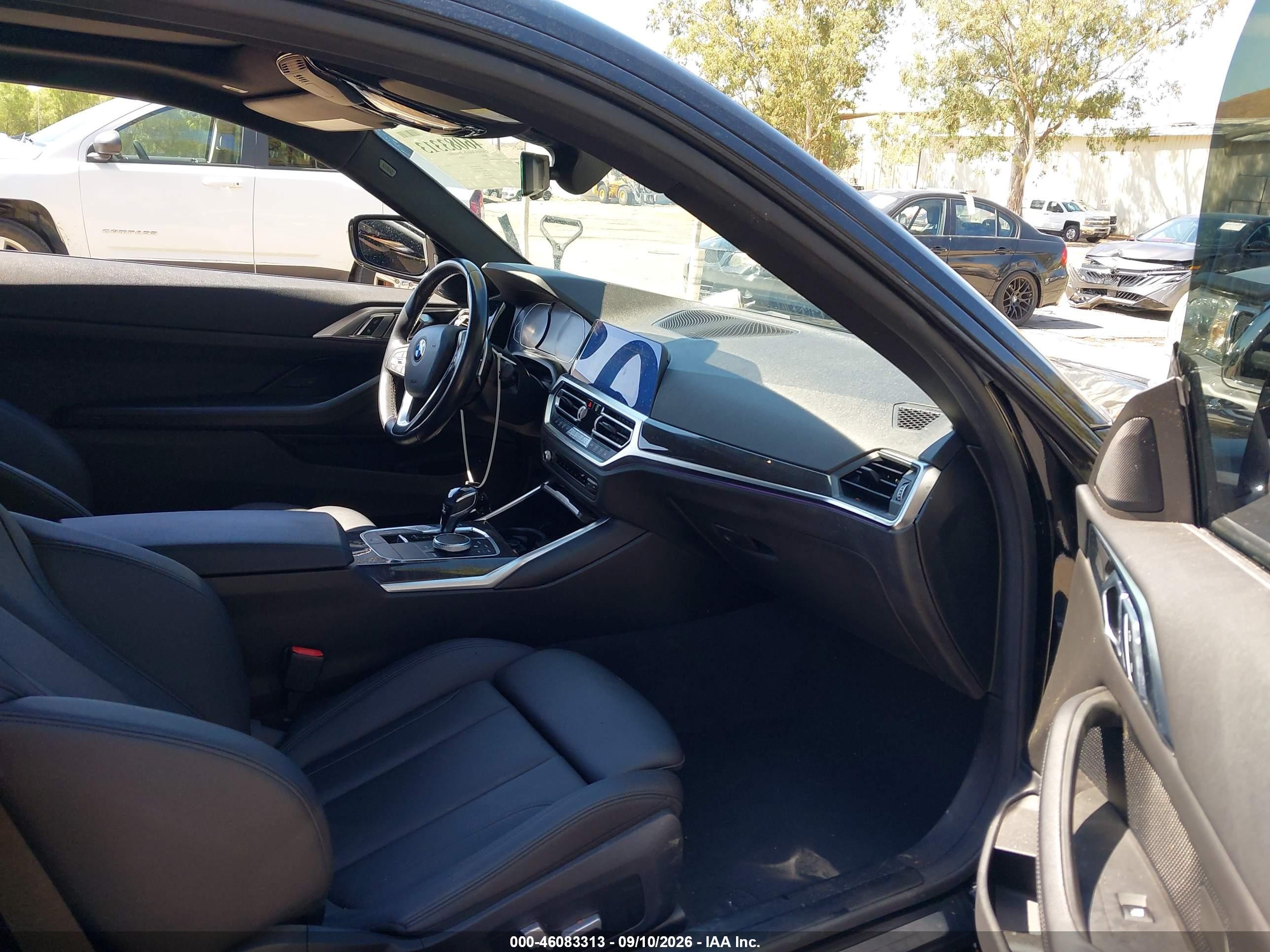 2021 BMW 4er VIN WBA53AP00MCG38293 IAAI salvage auction — Undercarriage, Salvage (California), sold $12,400 on 2026-10-15 (photo 5)