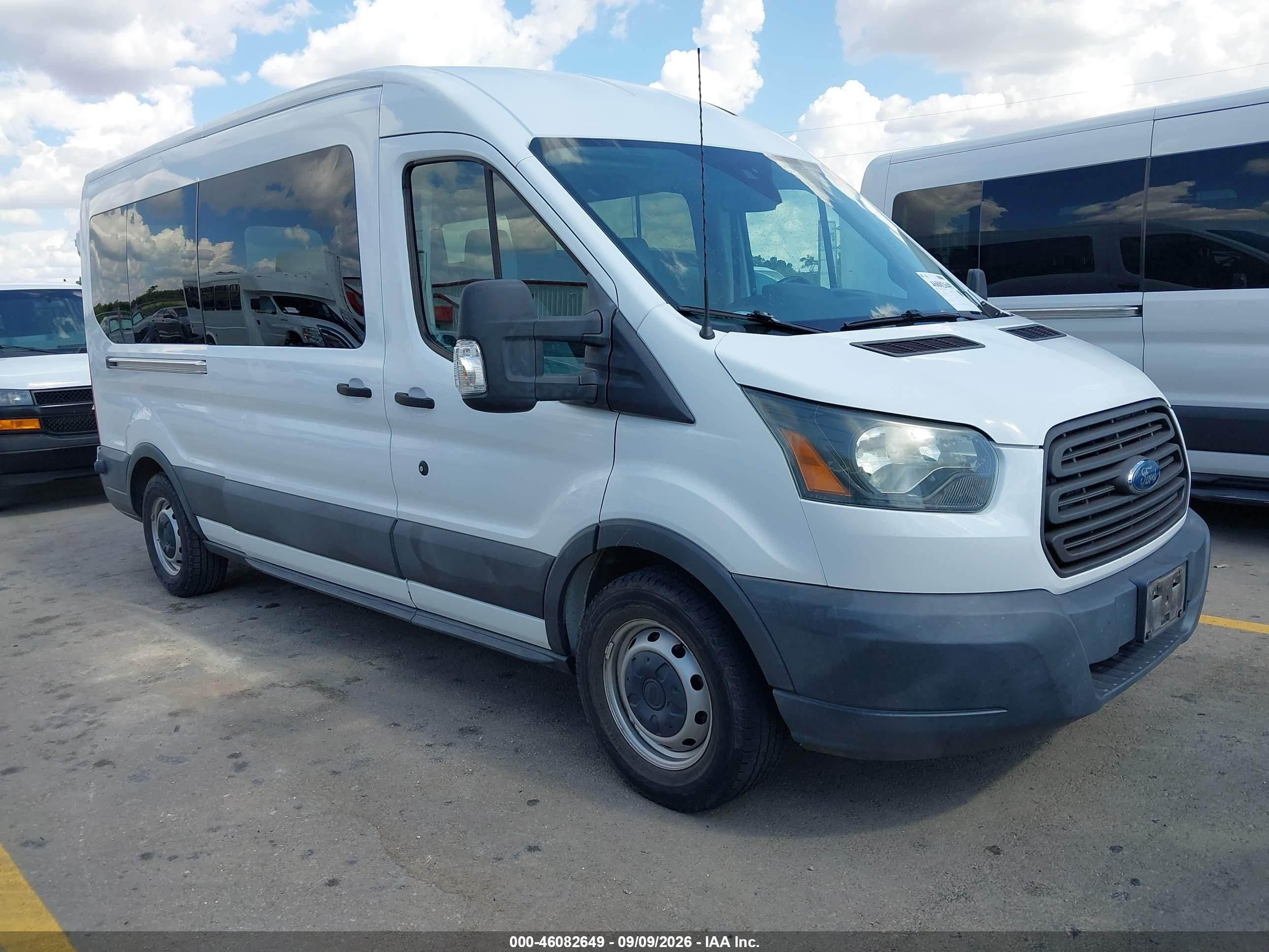 2016 Ford Transit-350 VIN 1FBAX2CM9GKB25799 — IAAI salvage auction photo