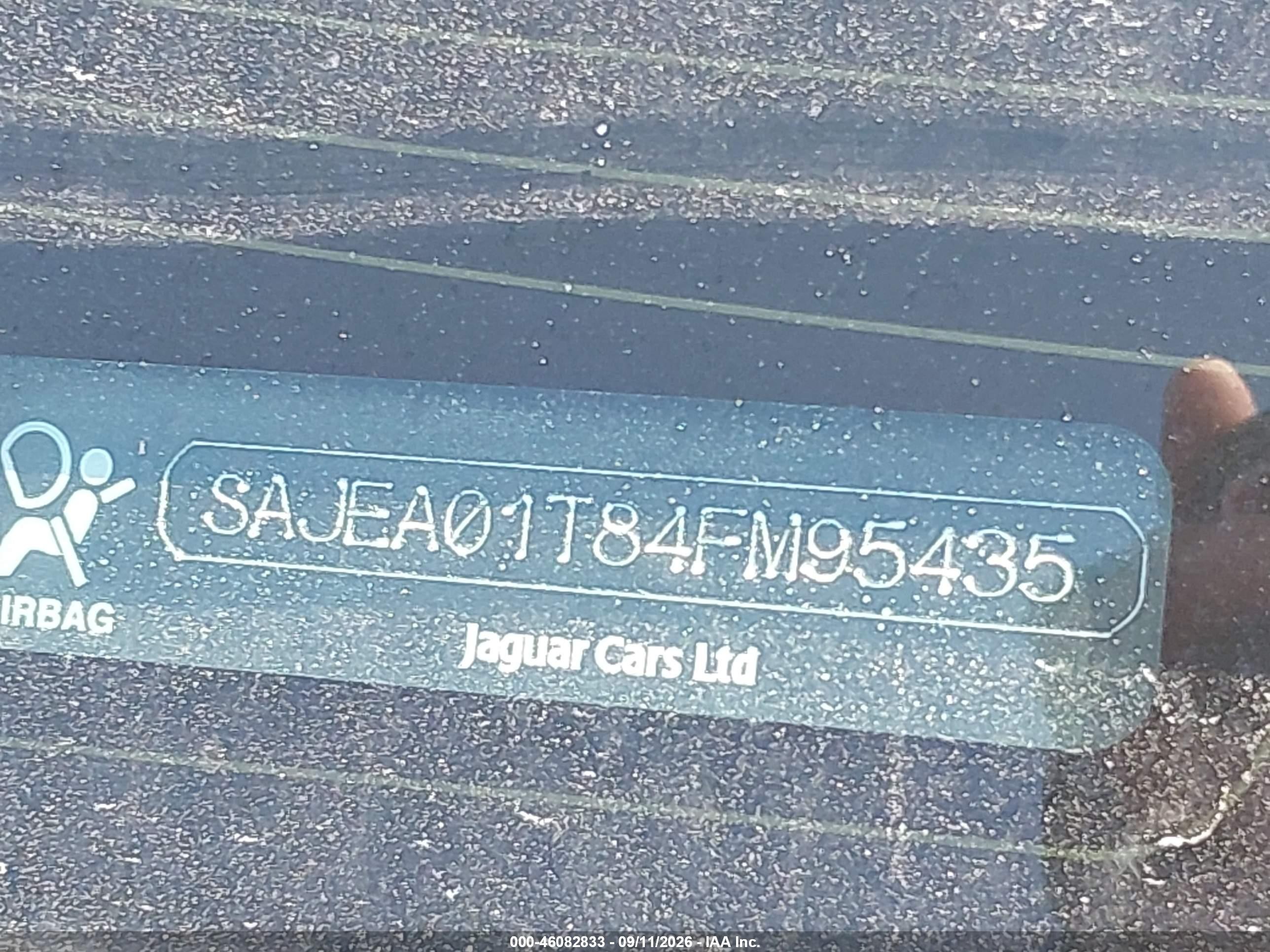2004 Jaguar S-Type VIN SAJEA01T84FM95435 IAAI salvage auction — Normal Wear, Original (Texas), sold $450 on 2026-10-07 (photo 9)