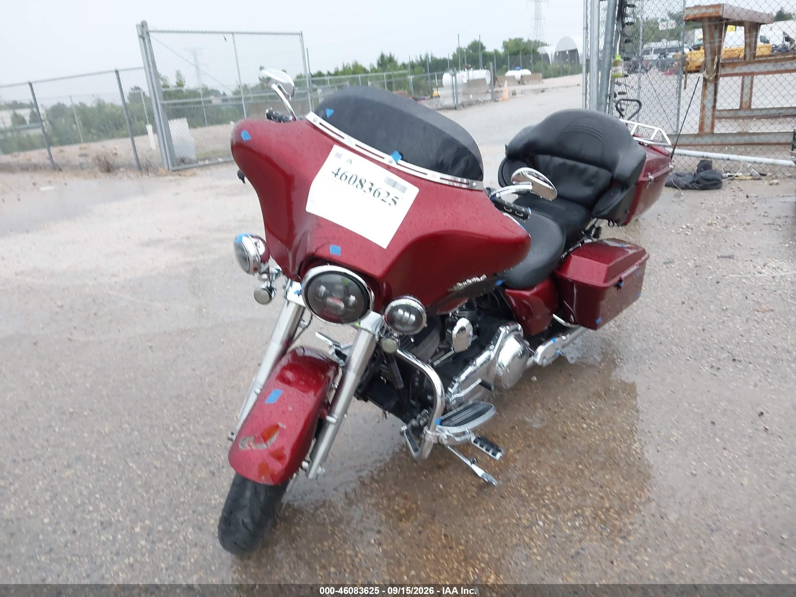 2009 Harley-davidson Flhx VIN 1HD1KB4169Y608650 IAAI salvage auction — Front End, Clear (Wisconsin), sold $1,900 on 2026-10-14 (photo 2)