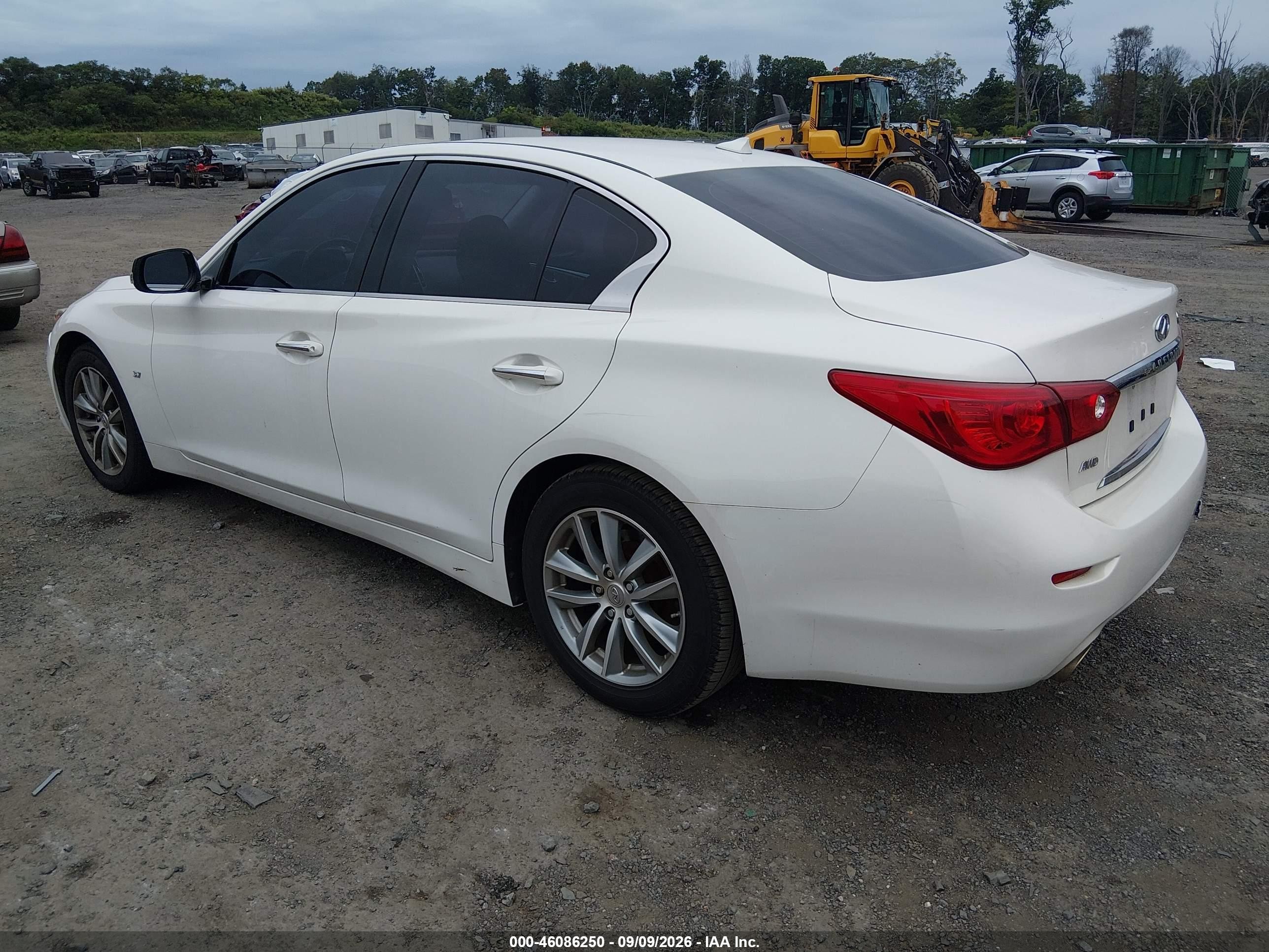 2015 Infiniti Q50 VIN JN1BV7AR8FM396084 IAAI salvage auction — Engine Damage, Clear (New Jersey), sold $2,175 on 2026-09-30 (photo 3)