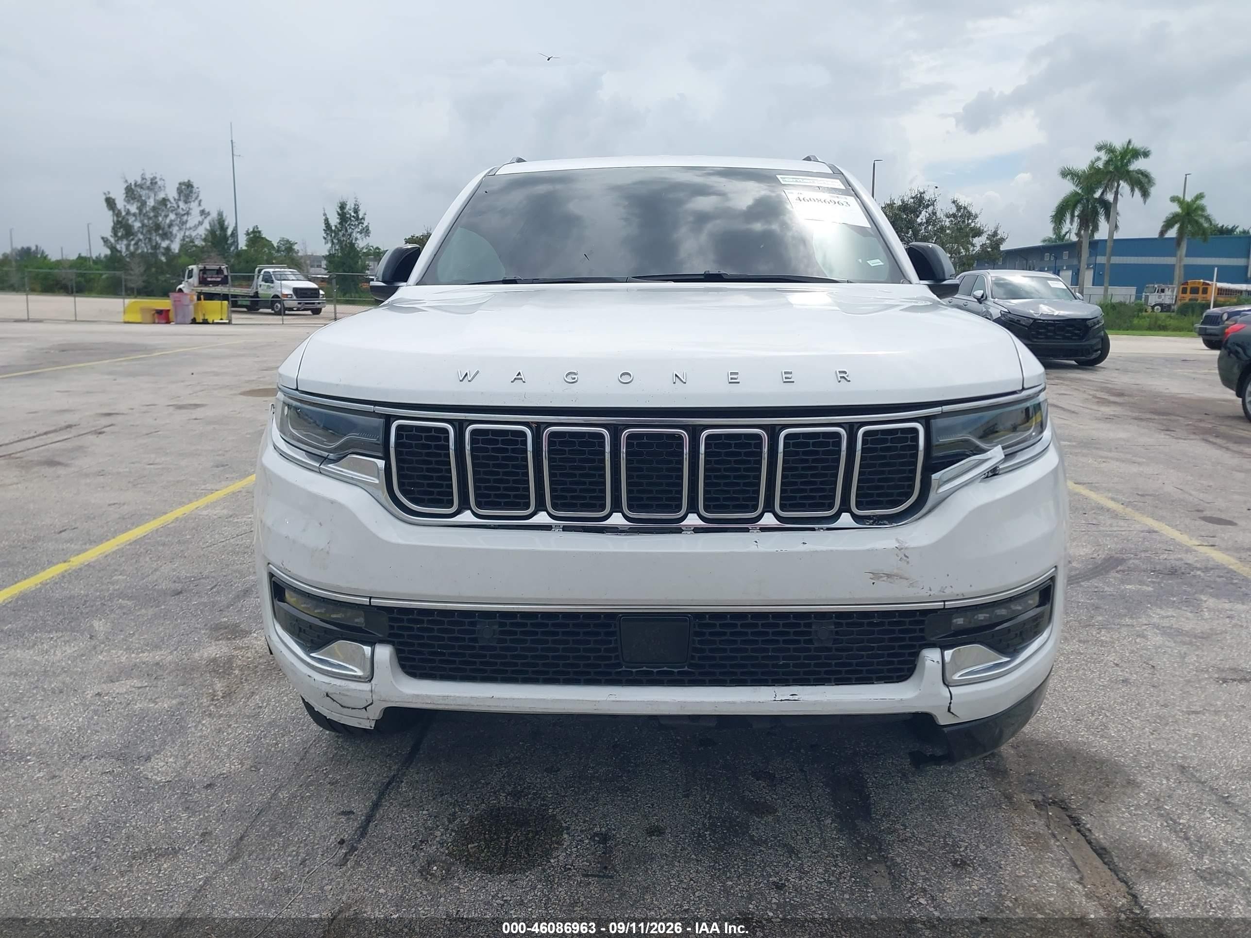 2025 Jeep Wagoneer VIN 1C4SJSBP9SS512861 IAAI salvage auction — Front End, Enterprise Vehicles Clear Only (Florida), sold $23,100 on 2026-09-13 (photo 6)