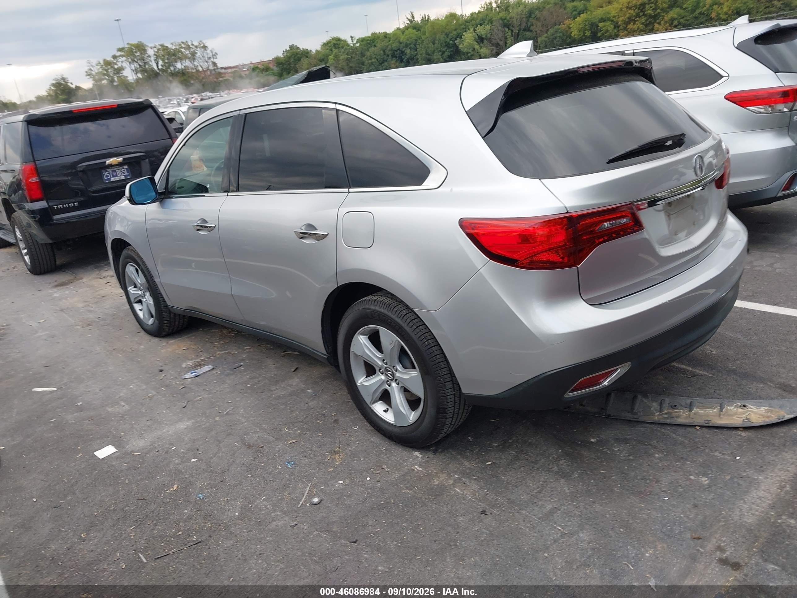 2015 Acura Mdx VIN 5FRYD3H2XFB011711 IAAI salvage auction — Front End, Salvage (Tennessee), sold $2,050 on 2026-09-21 (photo 3)