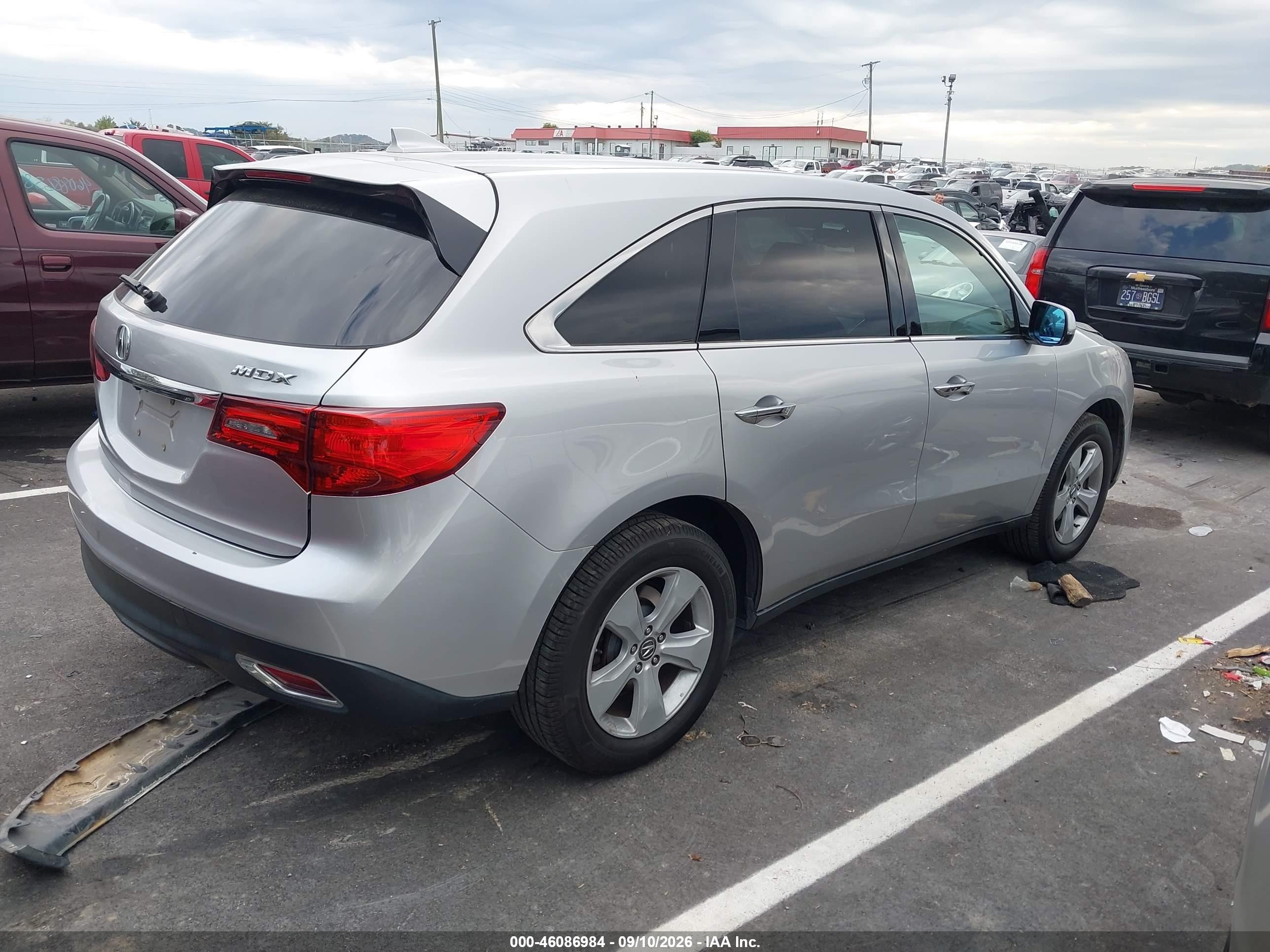 2015 Acura Mdx VIN 5FRYD3H2XFB011711 IAAI salvage auction — Front End, Salvage (Tennessee), sold $2,050 on 2026-09-21 (photo 4)