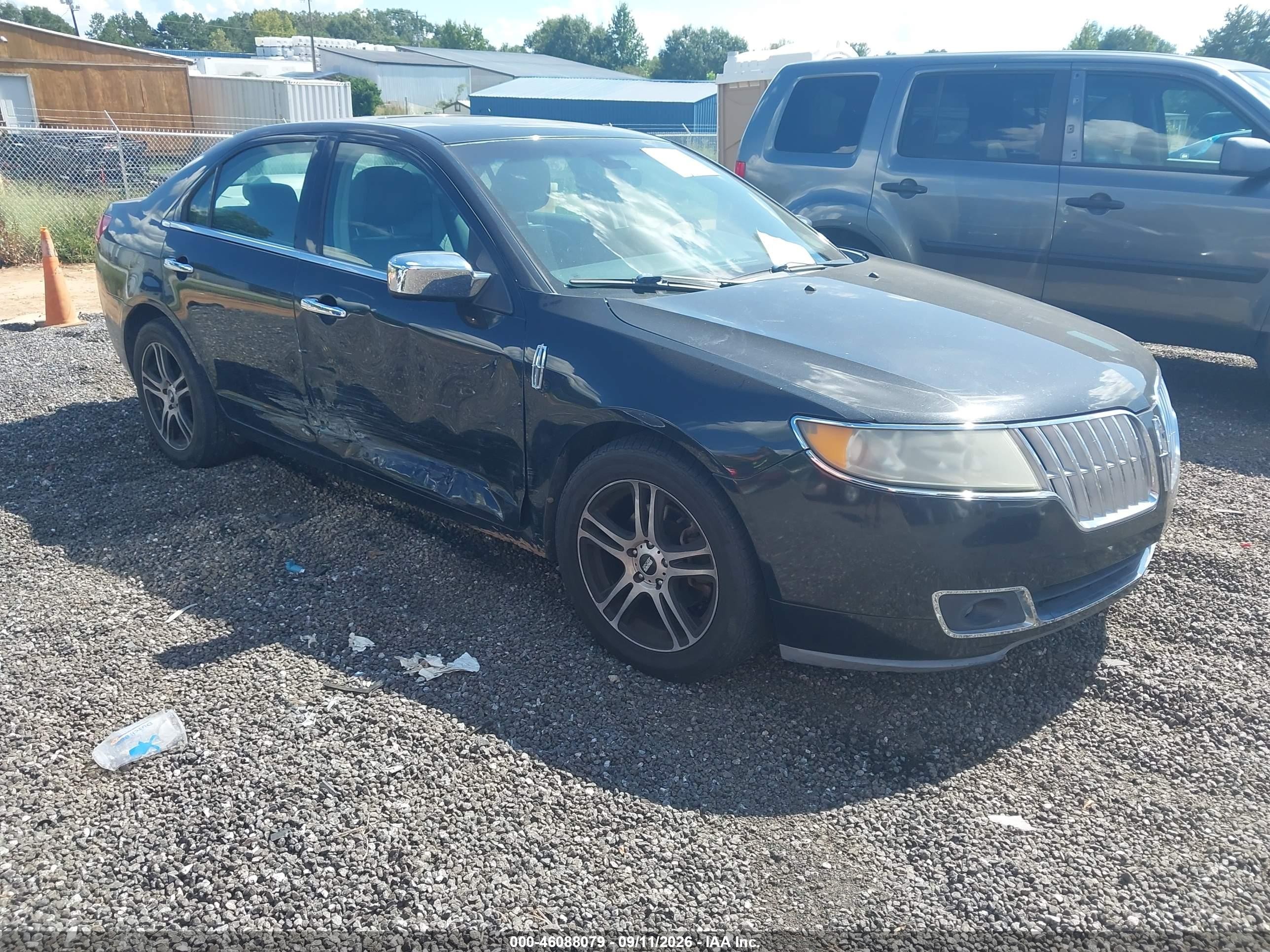 2010 Lincoln Mkz VIN 3LNHL2GC0AR605462 IAAI salvage auction — Side, Salvage (South Carolina), sold $625 on 2026-10-02 (photo 1)