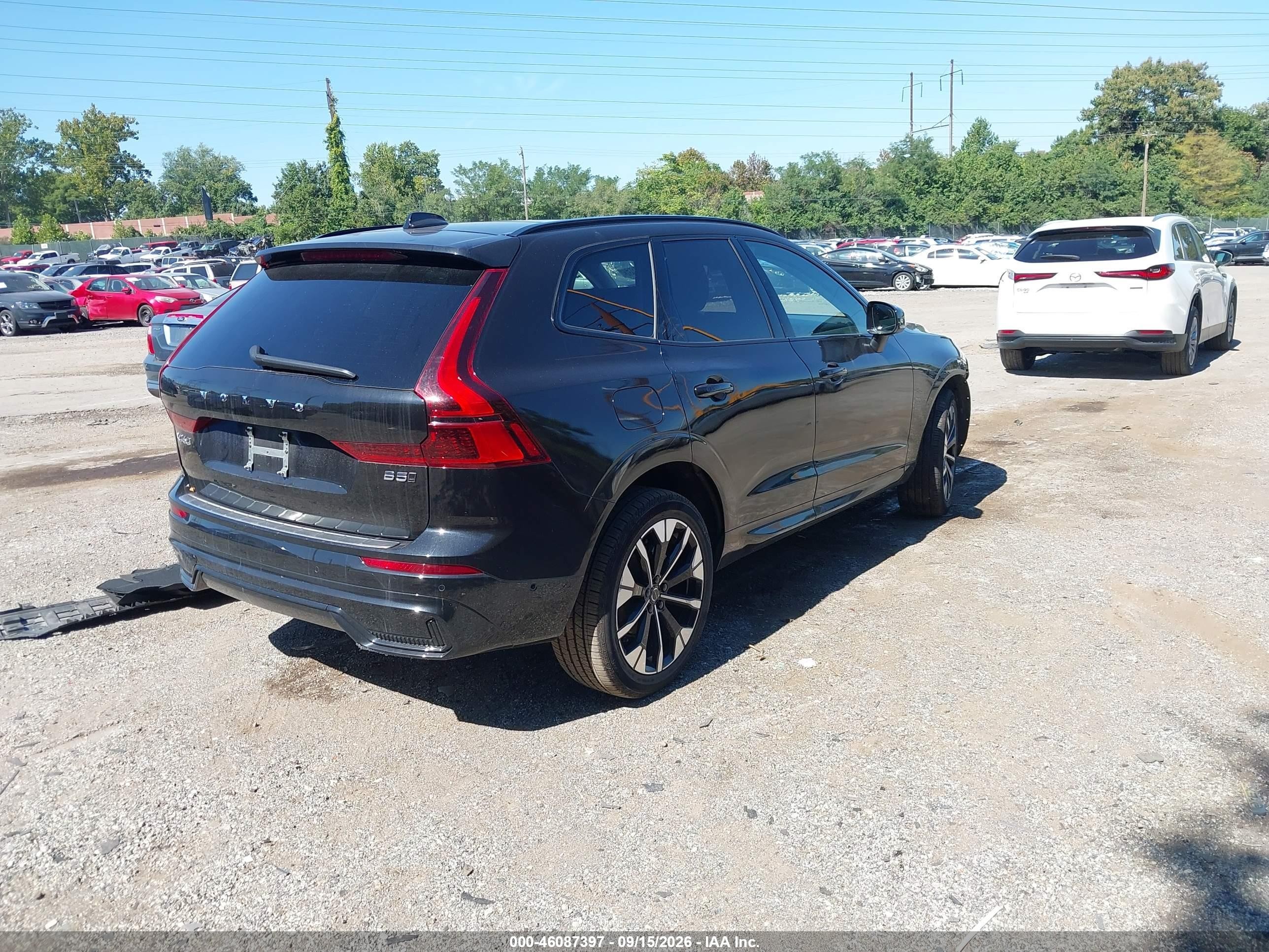 2026 Volvo Xc60 VIN YV4M12RC5T1459737 IAAI salvage auction — Front End, Clear (Illinois), sold $24,300 on 2026-09-23 (photo 4)