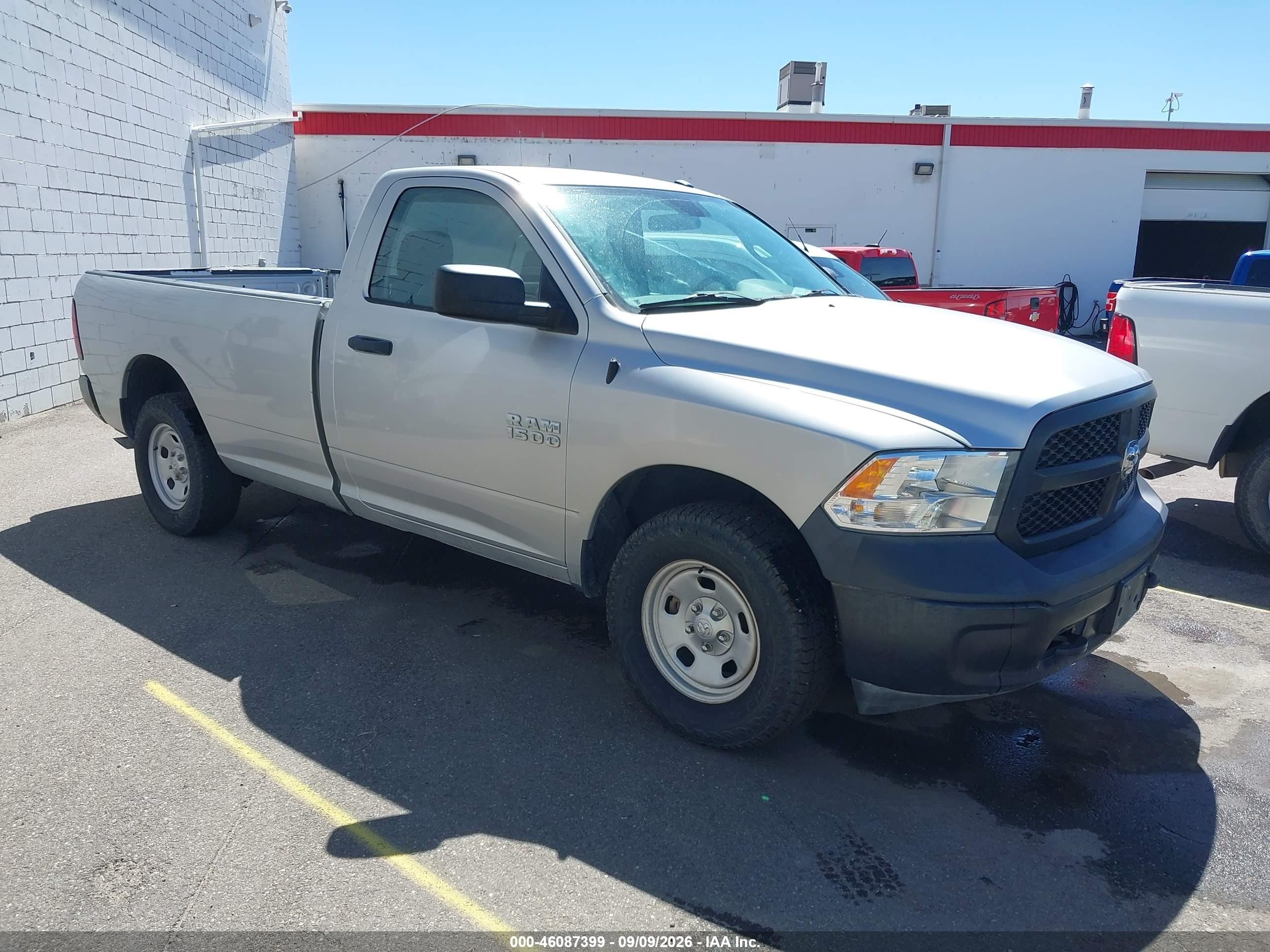 2017 Ram 1500 VIN 3C6JR7DG4HG704730 — IAAI salvage auction photo