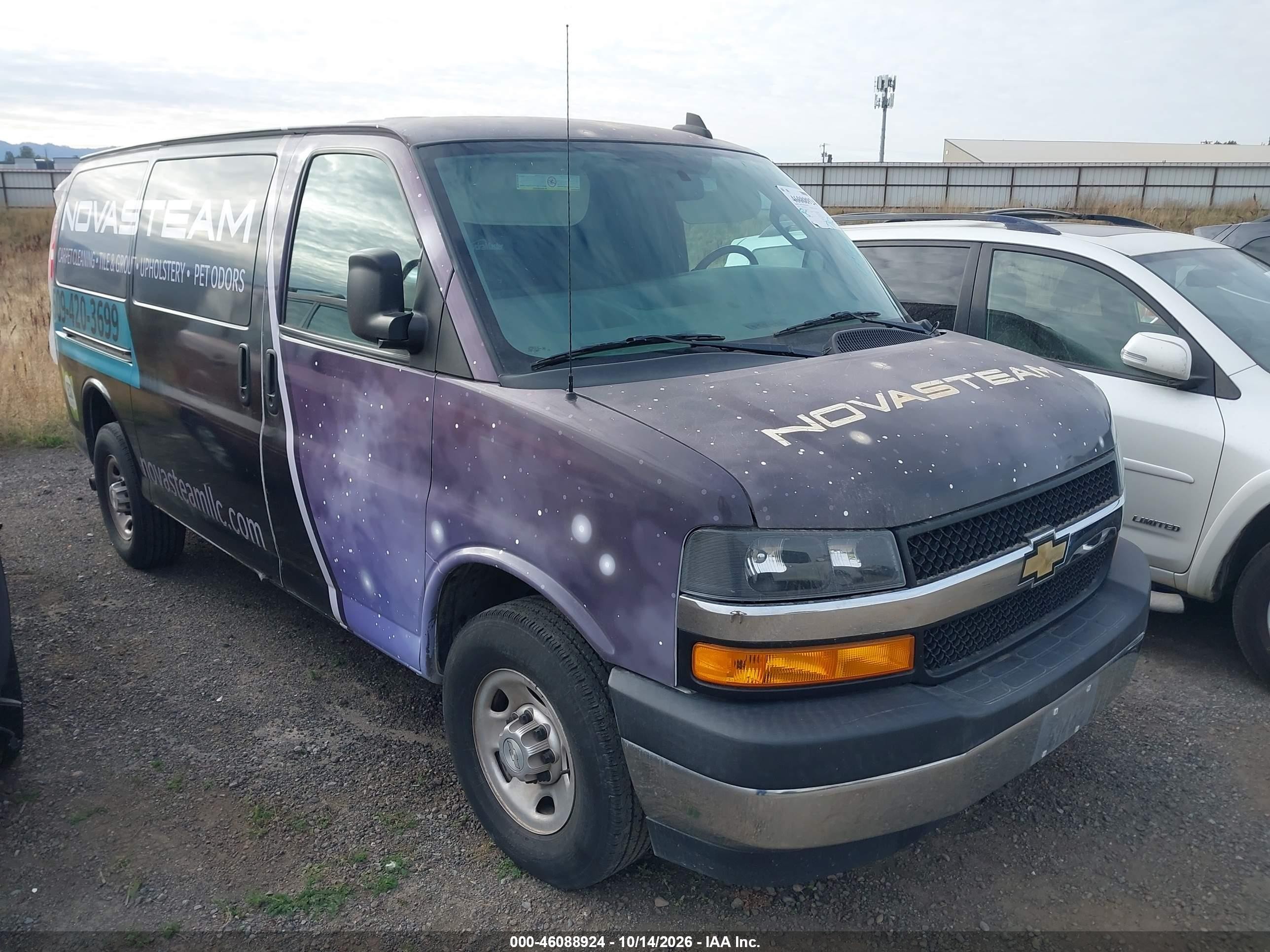 2020 Chevrolet Express Cargo VIN 1GCWGAFG5L1151334 — IAAI salvage auction photo