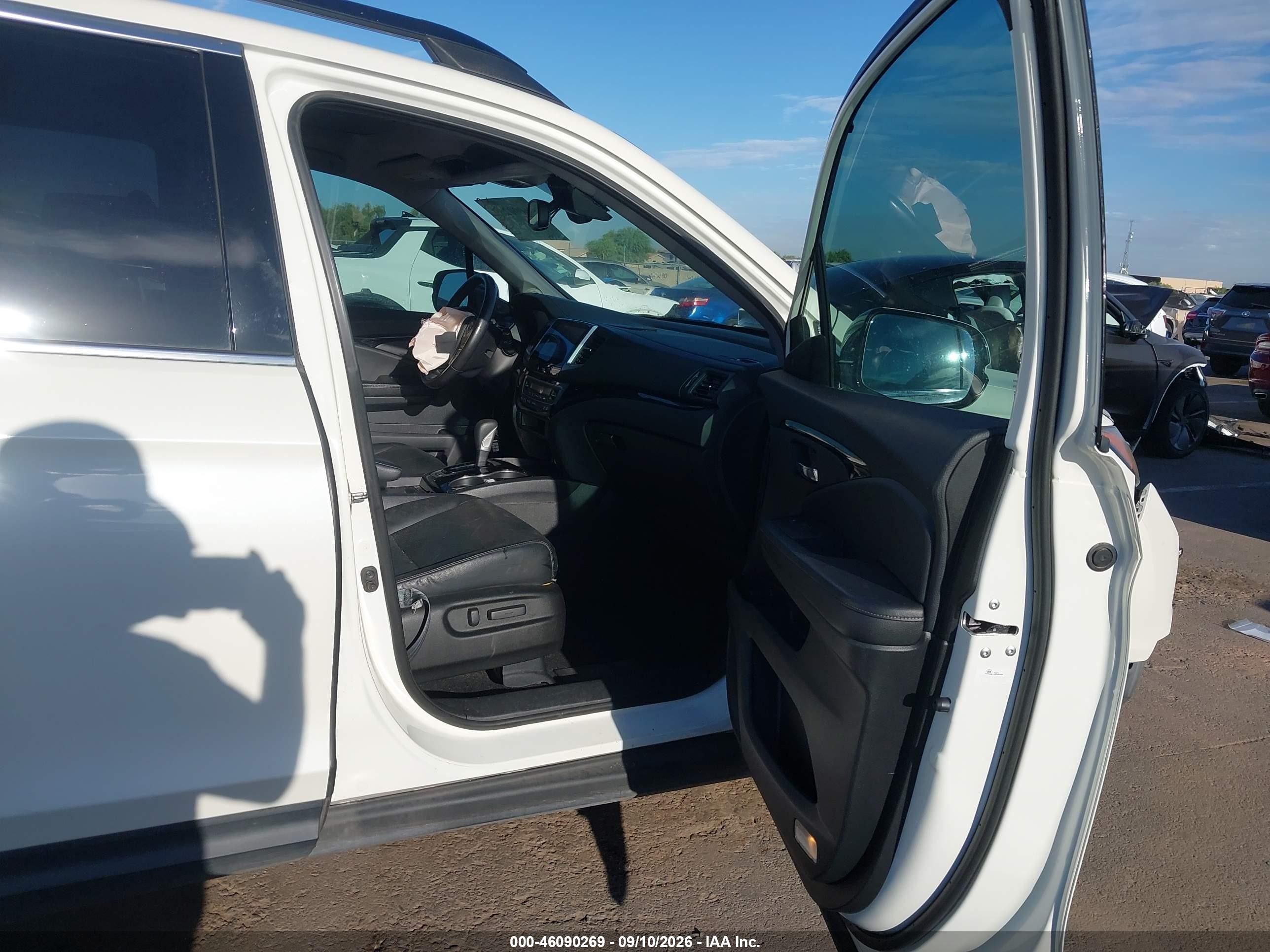 2019 Honda Ridgeline VIN 5FPYK3F73KB002940 IAAI salvage auction — Unknown, Salvage (Arizona), sold $7,600 on 2026-10-08 (photo 5)