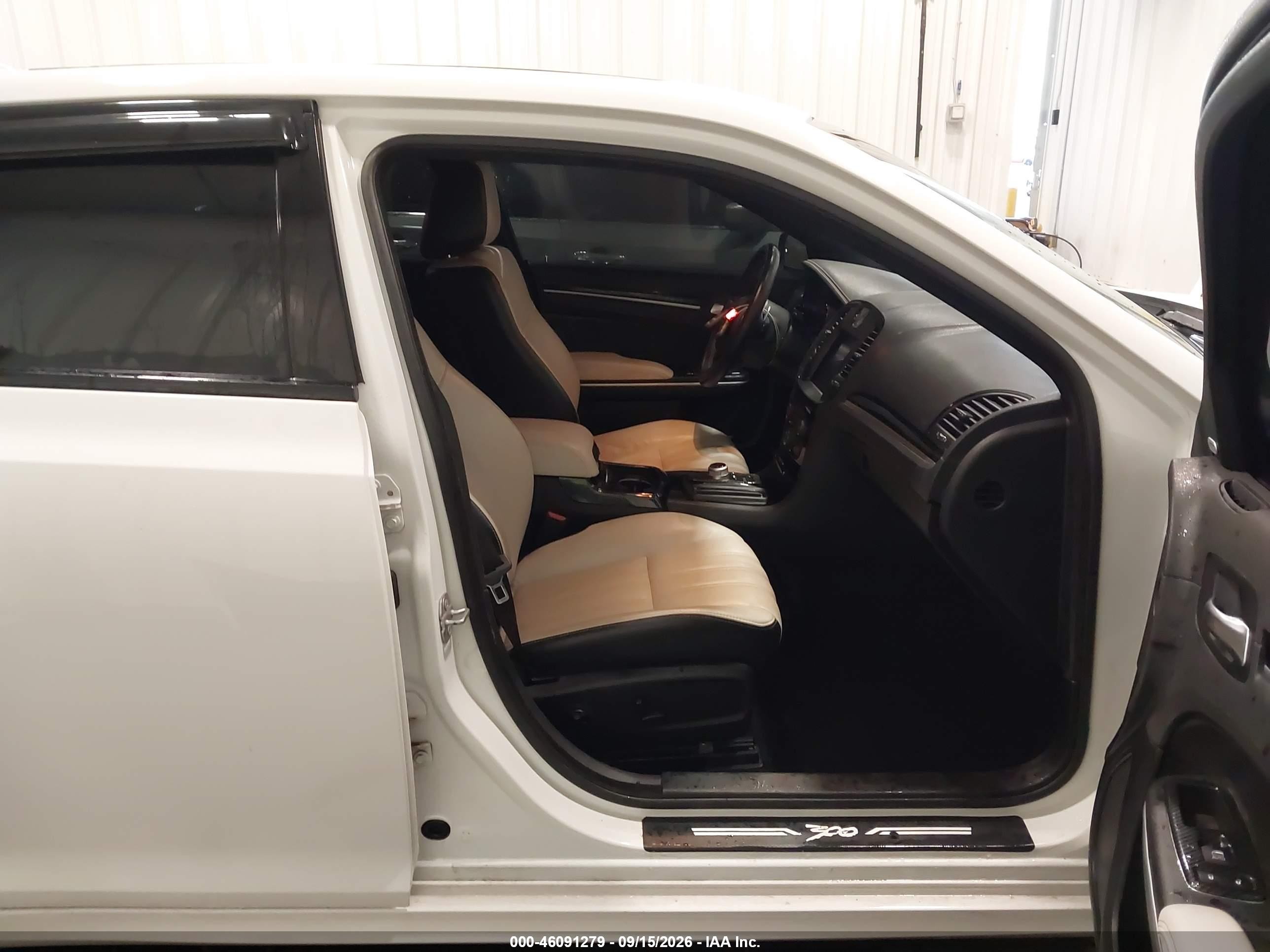 2019 Chrysler 300 VIN 2C3CCABTXKH593497 IAAI salvage auction — Side, Salvage (Nebraska), sold $9,300 on 2026-10-15 (photo 5)