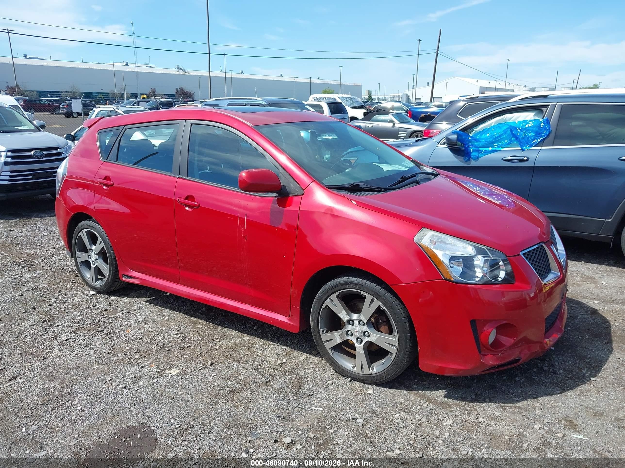 2009 Pontiac Vibe VIN 5Y2SR67059Z424807 IAAI salvage auction — Side, Mv-907A (New York), sold $725 on 2026-10-09 (photo 1)