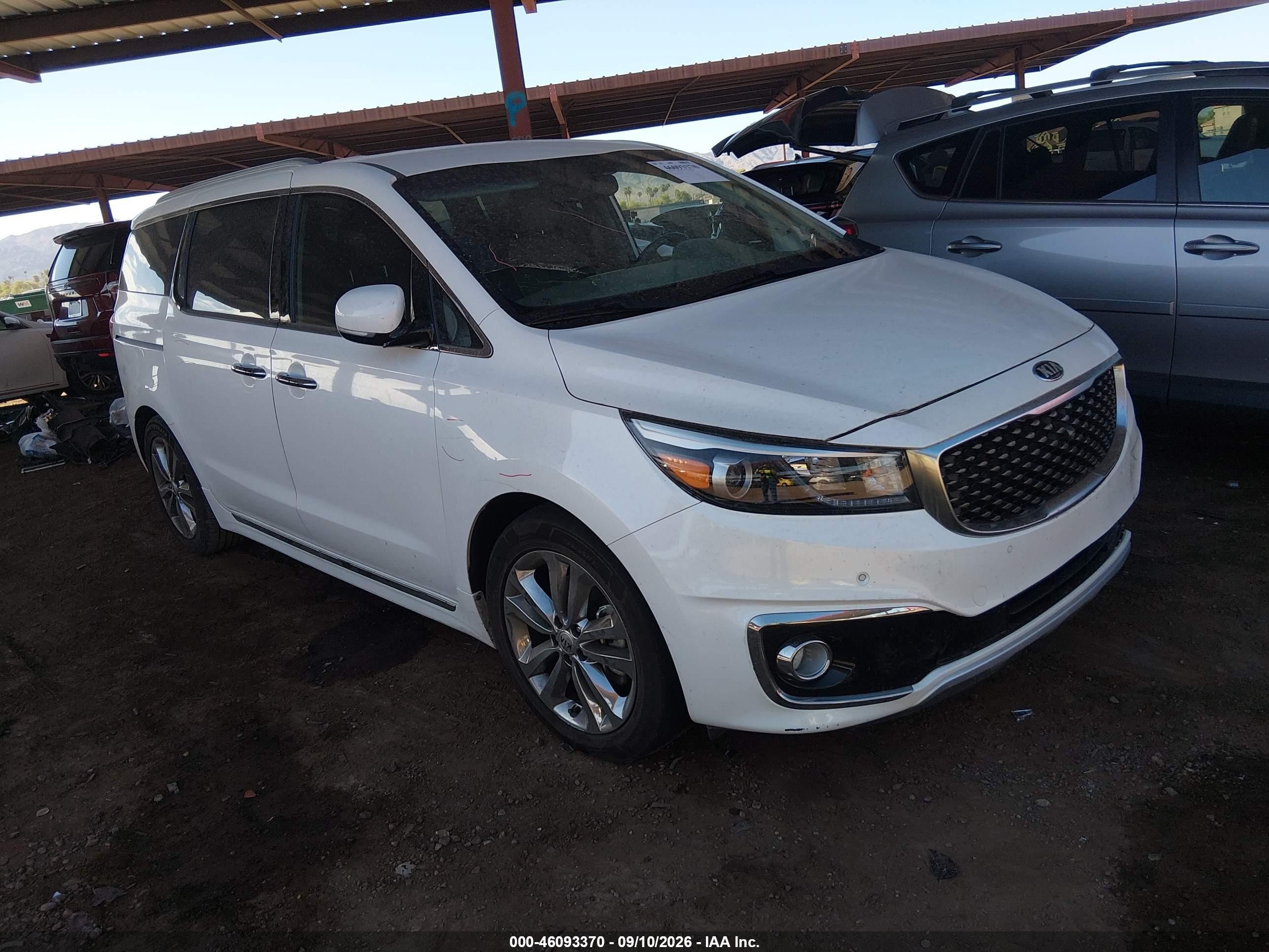 2018 Kia Sedona VIN KNDME5C13J6373360 — IAAI salvage auction photo