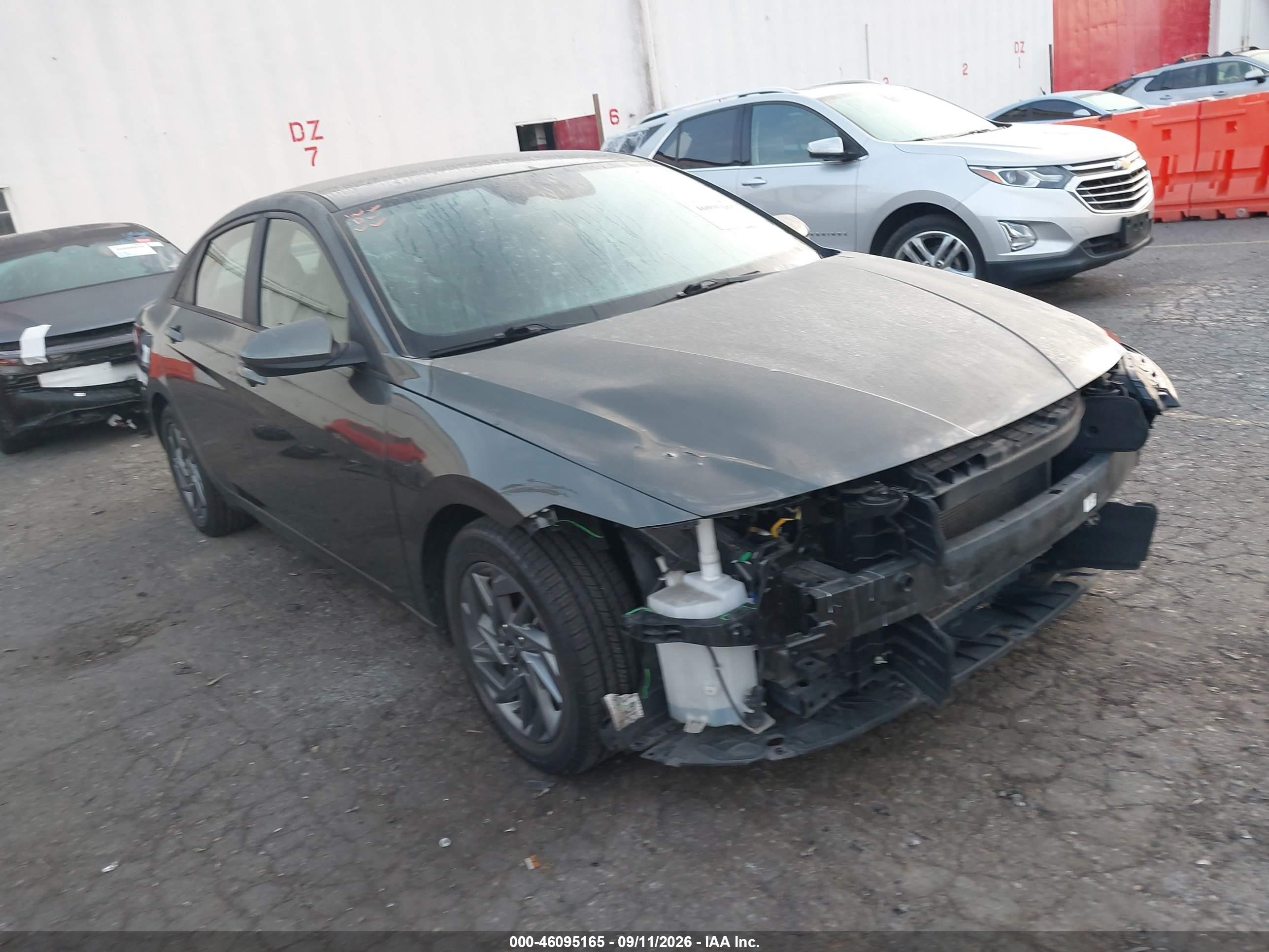 2024 Hyundai Elantra VIN KMHLM4DGXRU637270 — IAAI salvage auction photo