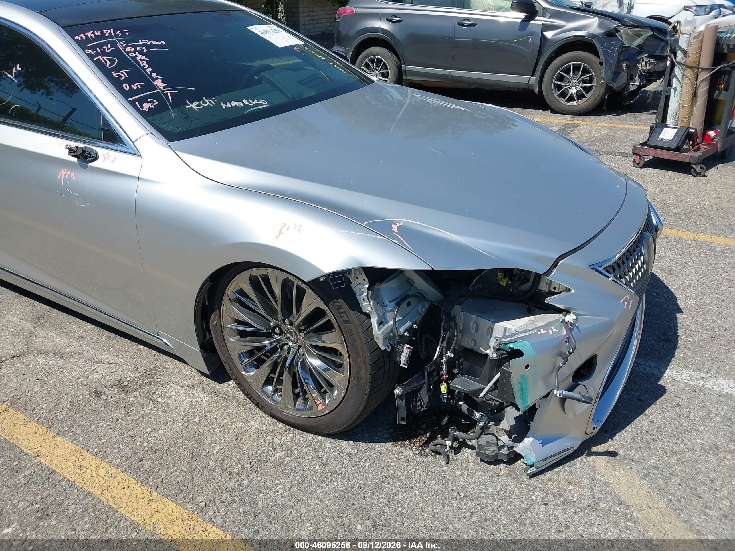 2019 Lexus Ls VIN JTHB51FF1K5007894 IAAI salvage auction — Front End, Salvage (California), sold $16,100 on 2026-09-18 (photo 6)