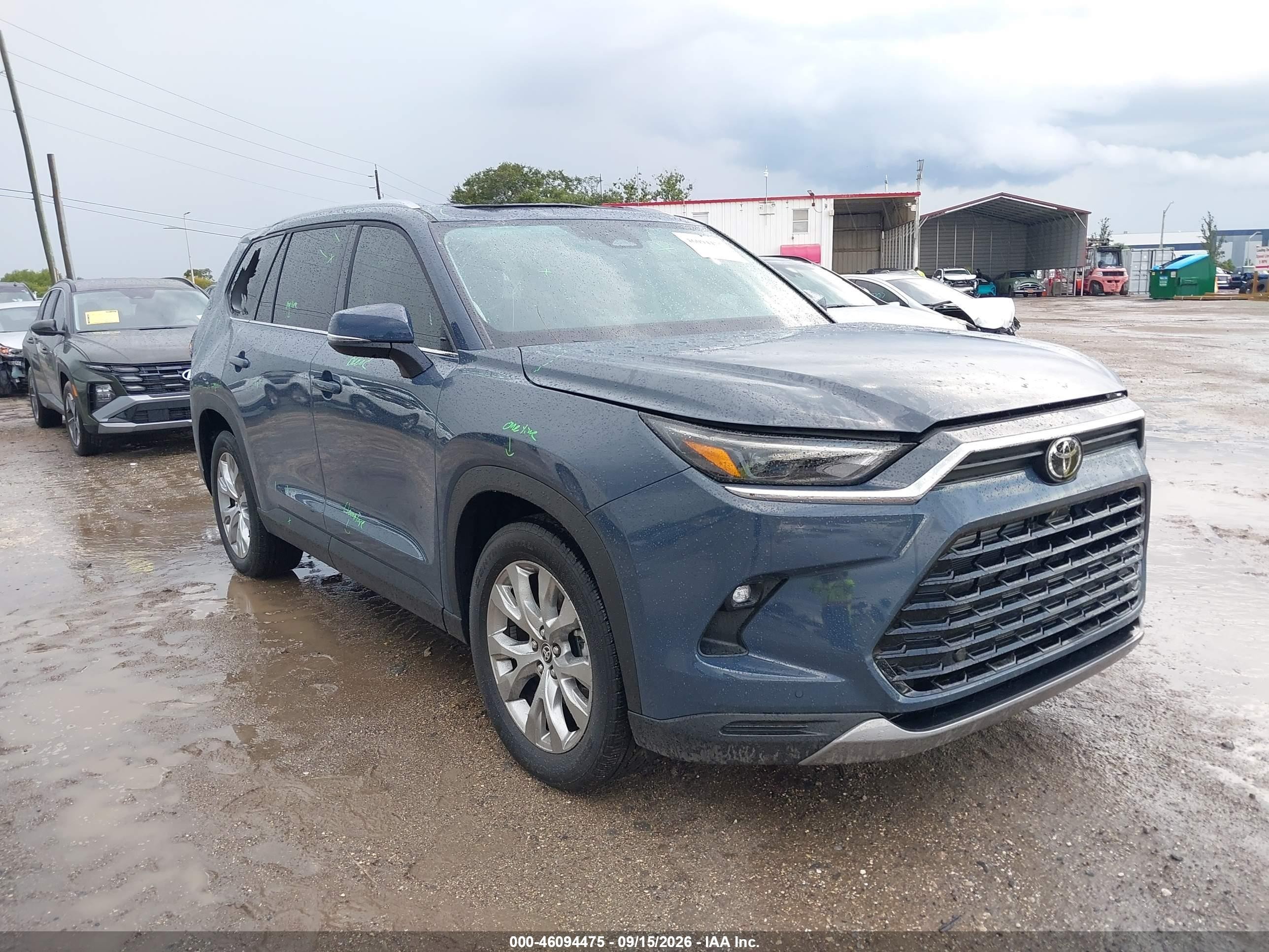 2026 Toyota Highlander VIN 5TDACAB56TS107419 — IAAI salvage auction photo