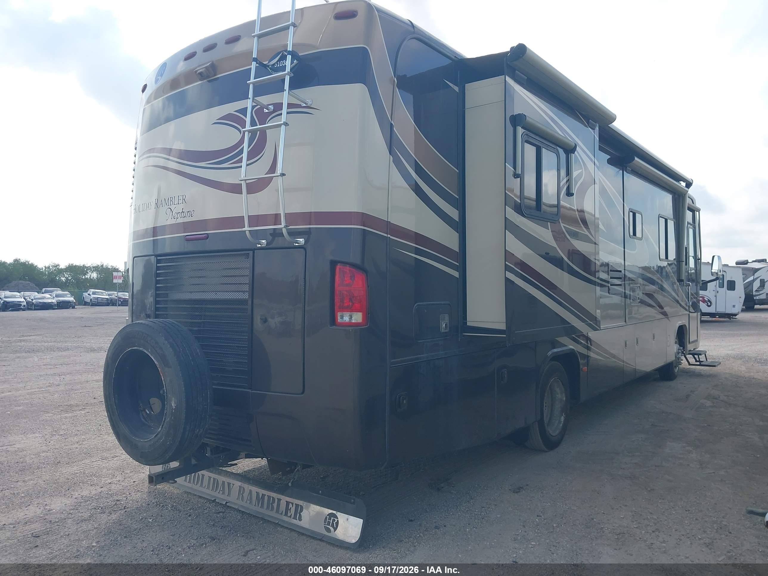2009 Roadmaster Rail Ae-stacked Rail VIN 1RF2B444592049647 IAAI salvage auction — Unknown, Salvage (Texas), sold $4,050 on 2026-10-12 (photo 4)