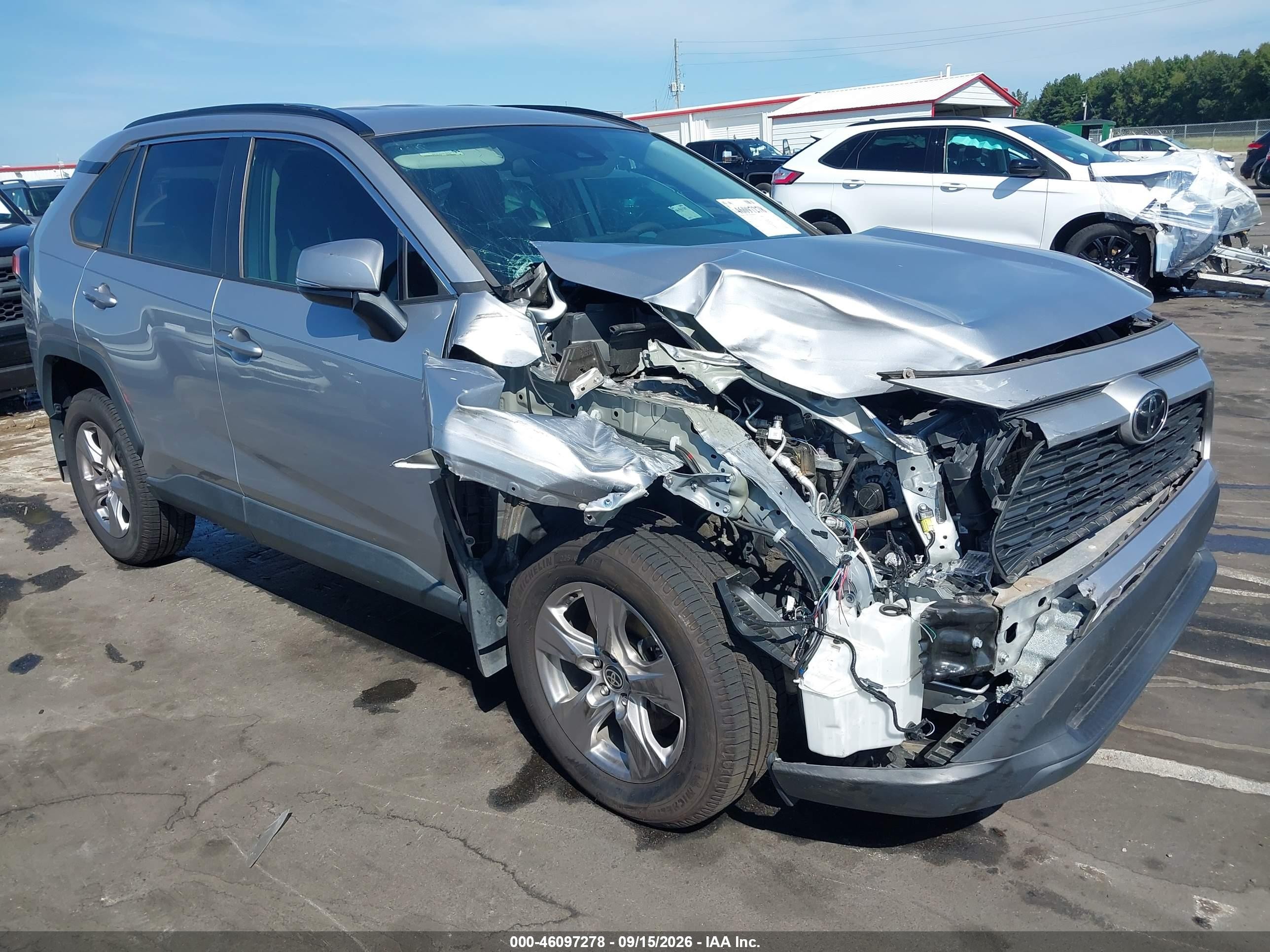 2023 Toyota RAV4 VIN 2T3P1RFV1PC326626 — IAAI salvage auction photo