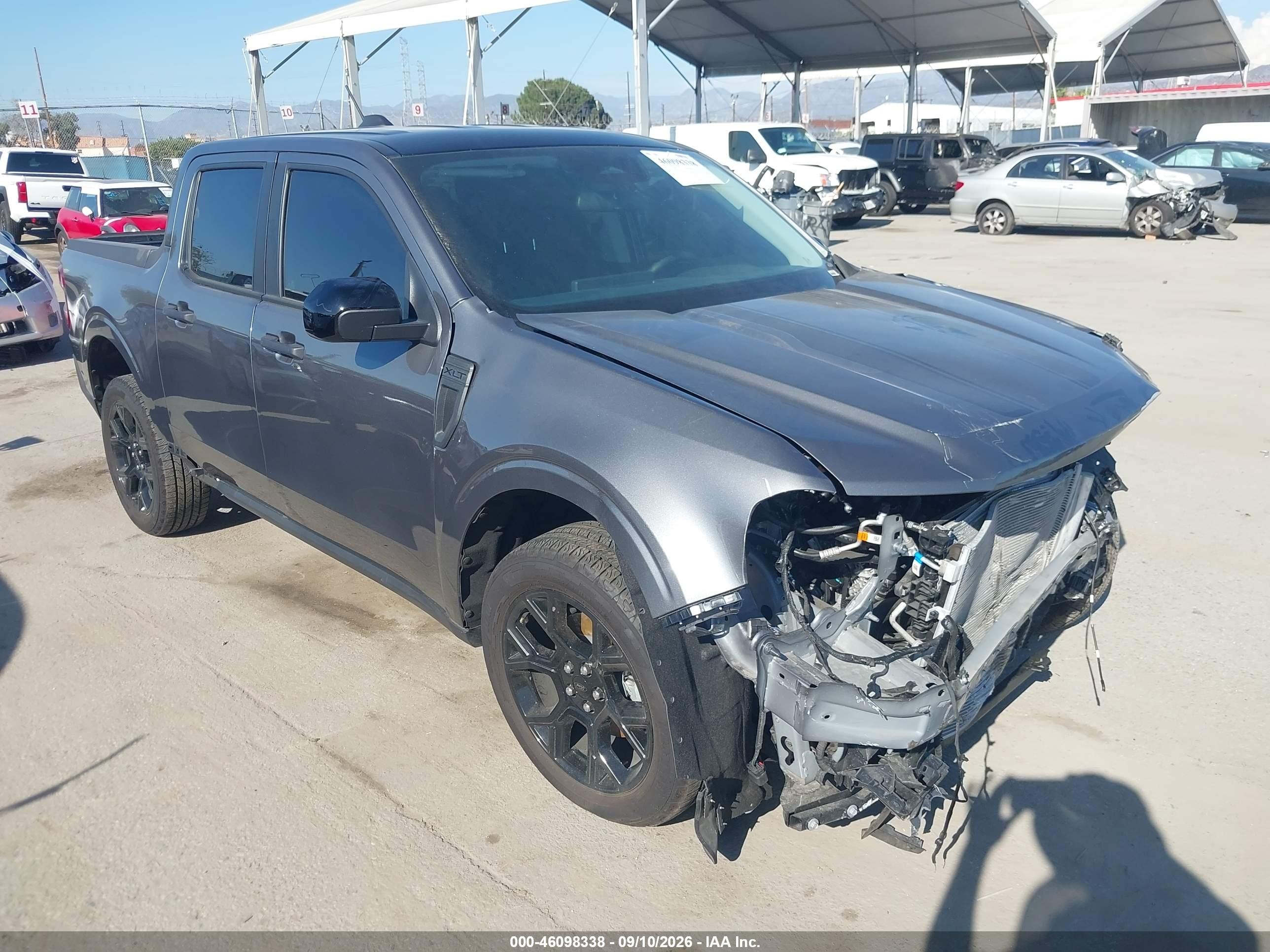 2025 Ford Maverick VIN 3FTTW8JA3SRA74100 — IAAI salvage auction photo