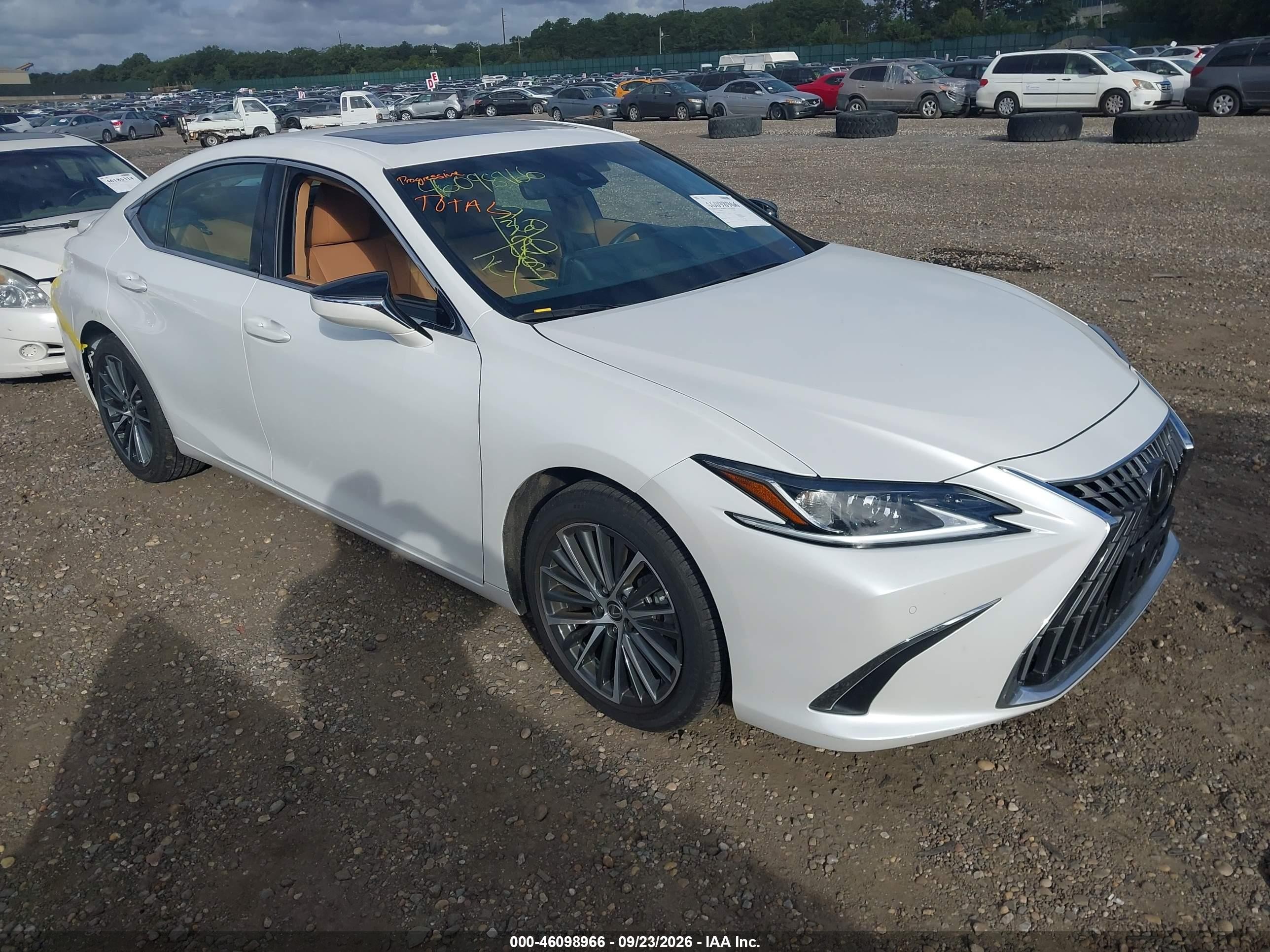 2023 Lexus Es 300h VIN 58ADA1C13PU029430 IAAI salvage auction — Rear End, Salvage (Connecticut), sold $18,200 on 2026-09-29 (photo 1)