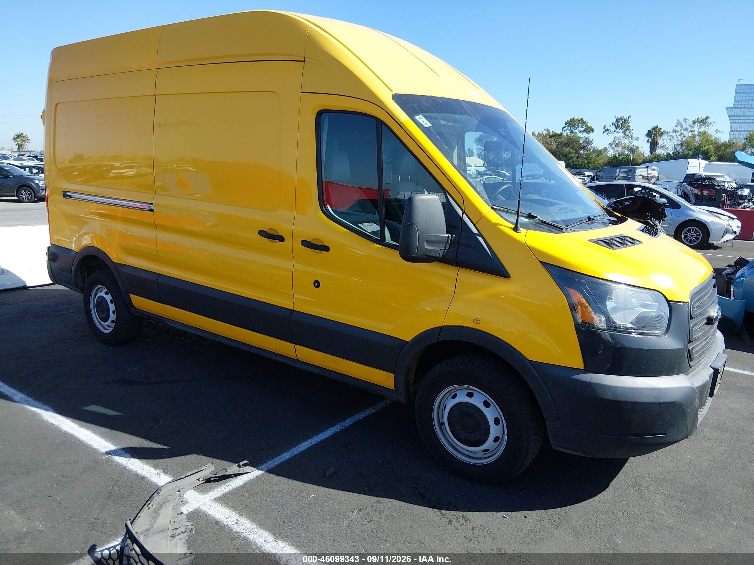 2019 Ford Transit-250 VIN 1FTYR2XM6KKA50714 — IAAI salvage auction photo