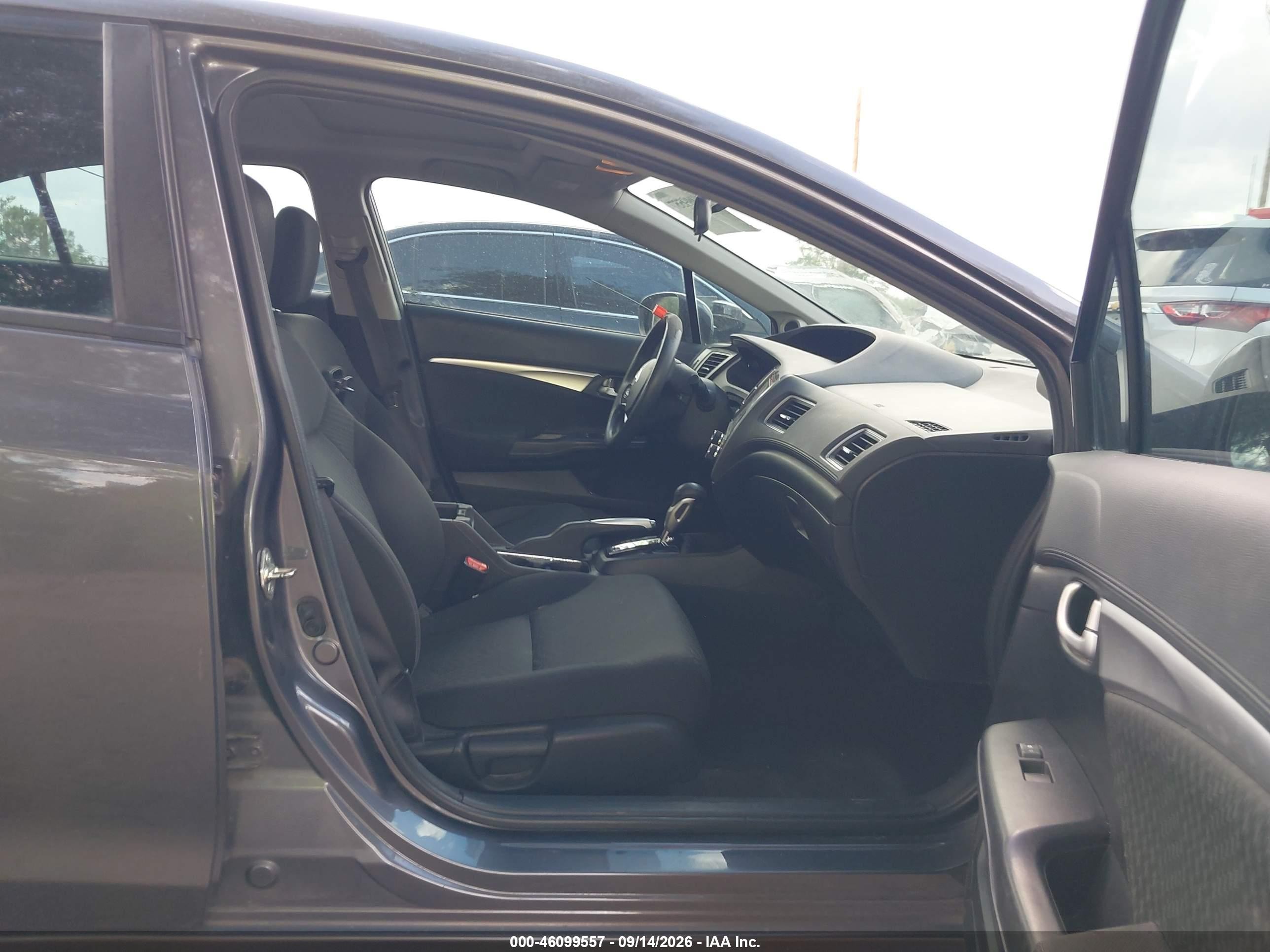 2015 Honda Civic VIN 19XFB2F84FE048470 IAAI salvage auction — Unknown, Salvage (Arizona), sold $2,750 on 2026-09-22 (photo 5)