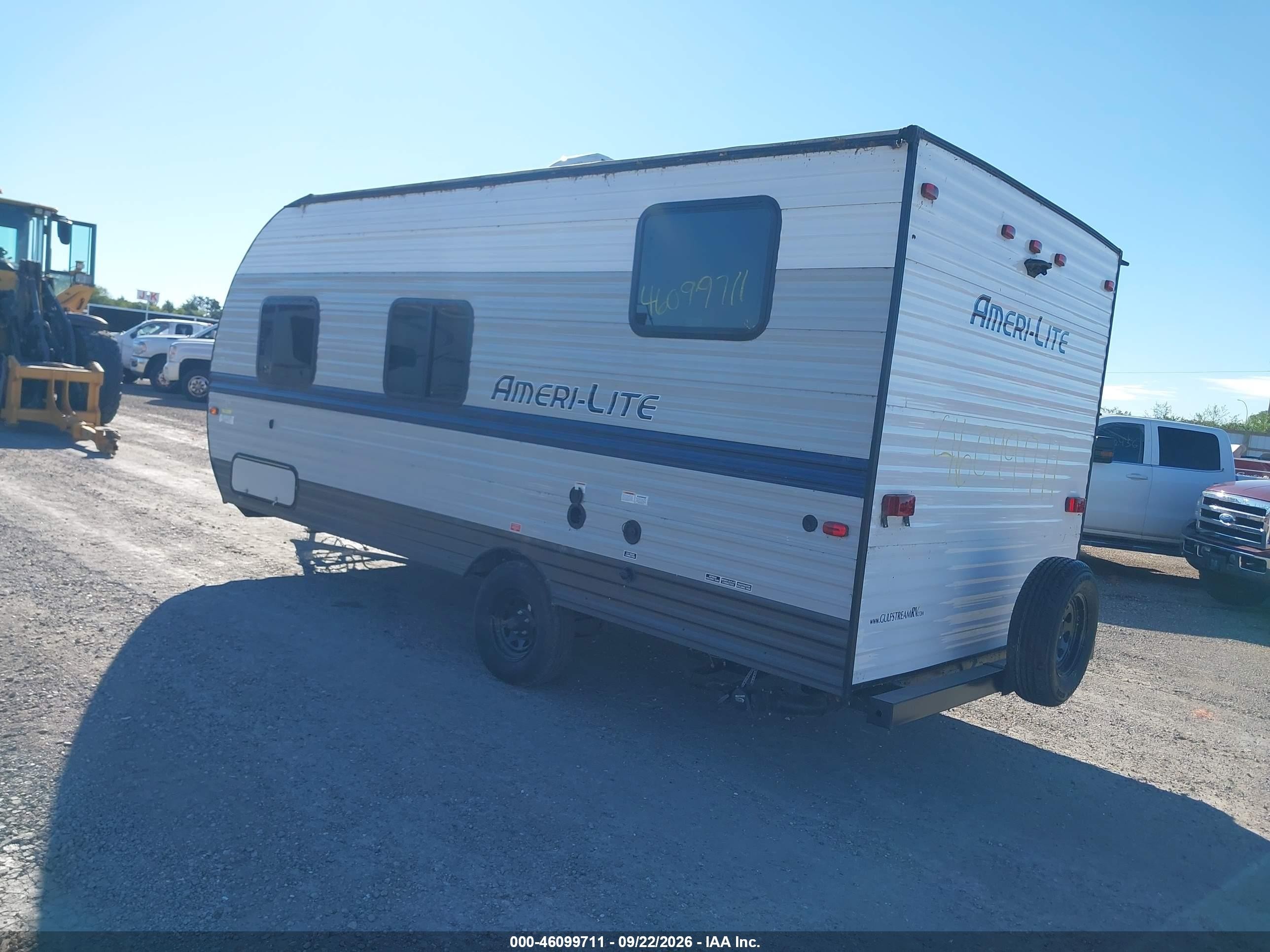 2022 Gulfstream Ameri-Lite VIN 1NL1G2119N1152194 IAAI salvage auction — Front End, Salvage (Minnesota), sold $1,750 on 2026-10-15 (photo 3)