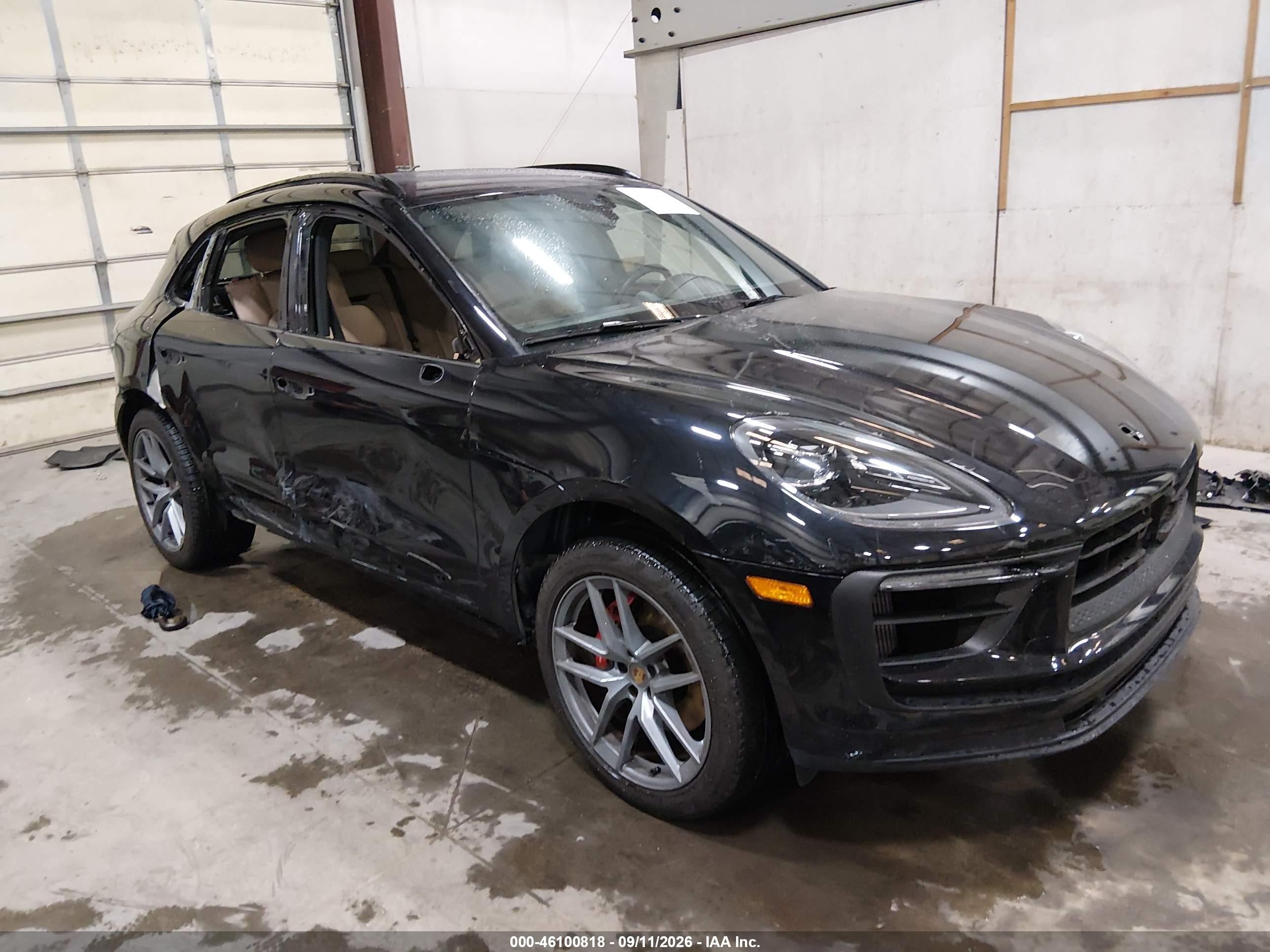 2022 Porsche Macan VIN WP1AG2A52NLB24457 — IAAI salvage auction photo