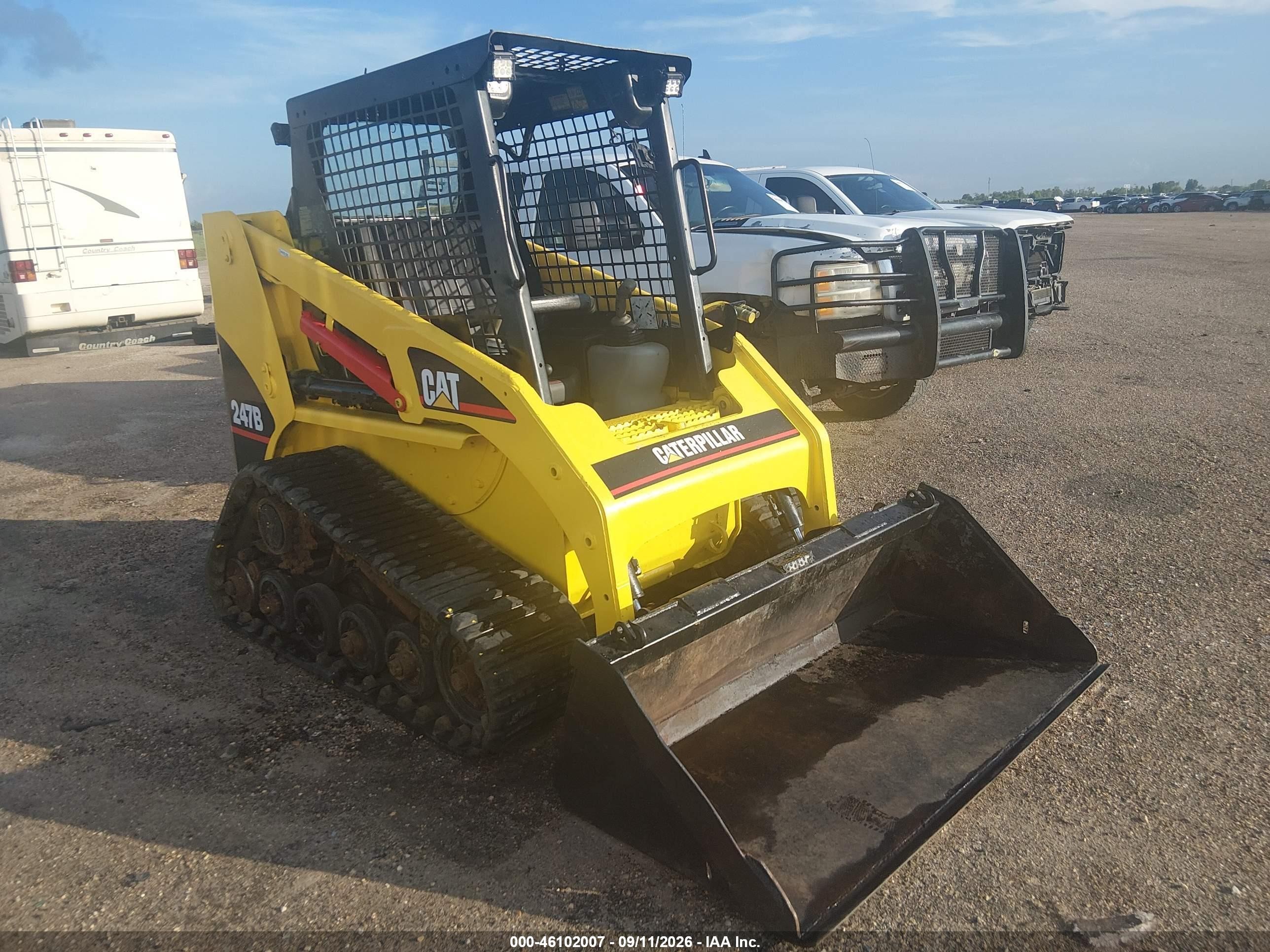 2007 Caterpillar 247b Loader VIN CAT0247BJMTL05240 — IAAI salvage auction photo