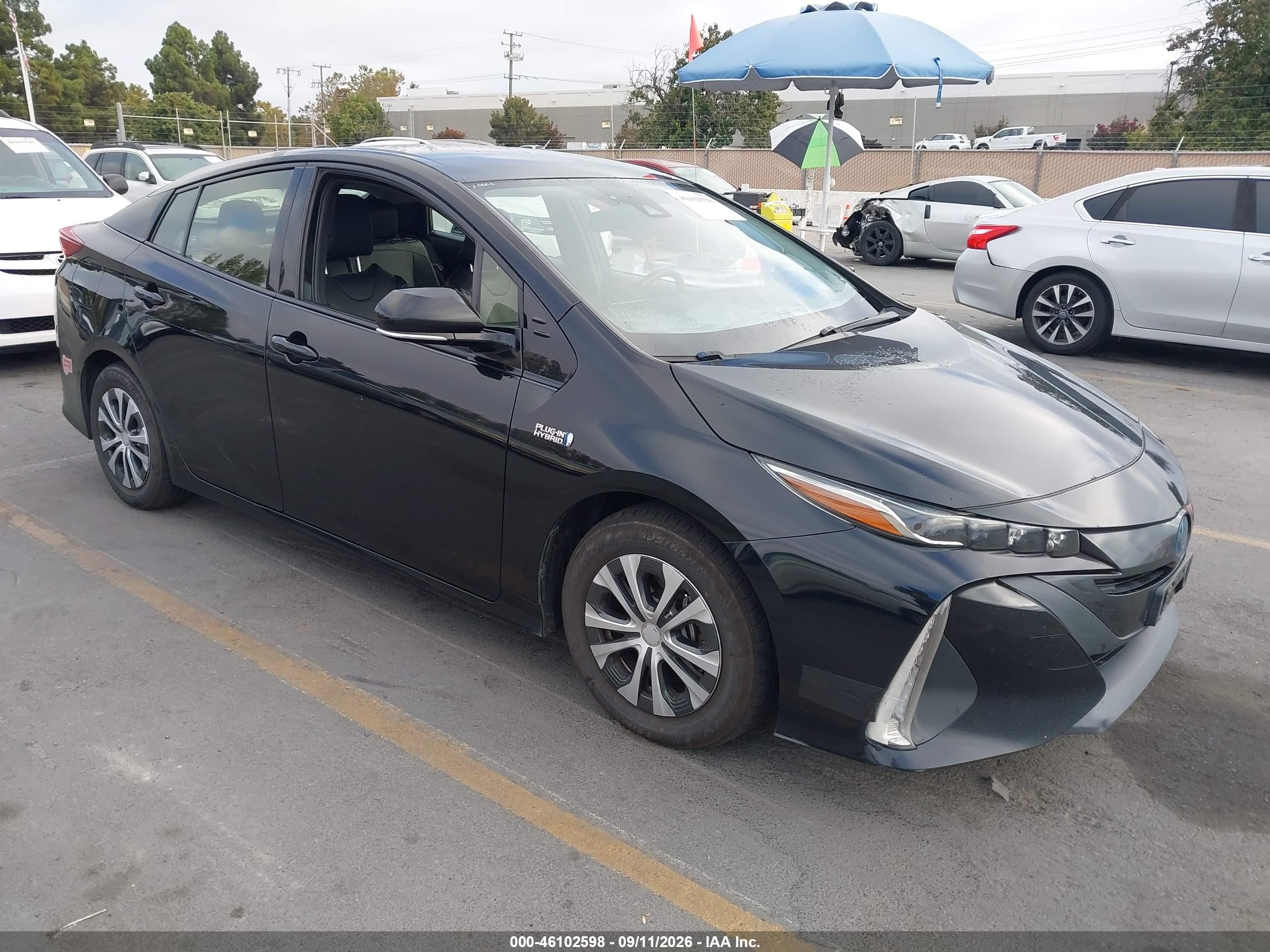 2020 Toyota Prius Prime VIN JTDKARFP2L3147101 — IAAI salvage auction photo