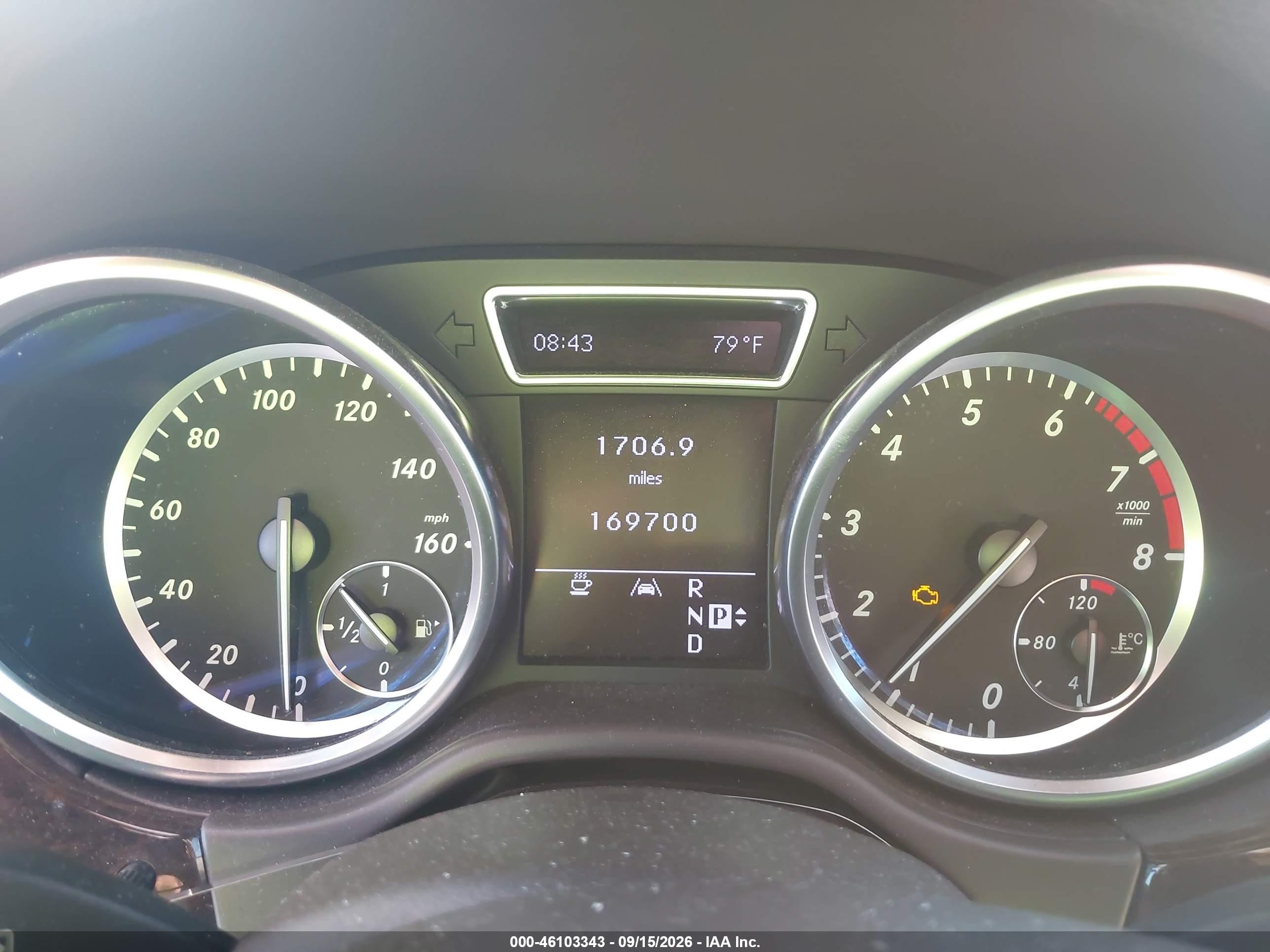 2012 Mercedes-benz M-klasse VIN 4JGDA5HB9CA027533 IAAI salvage auction — Unknown, Salvage (North Carolina), sold $3,650 on 2026-10-02 (photo 7)