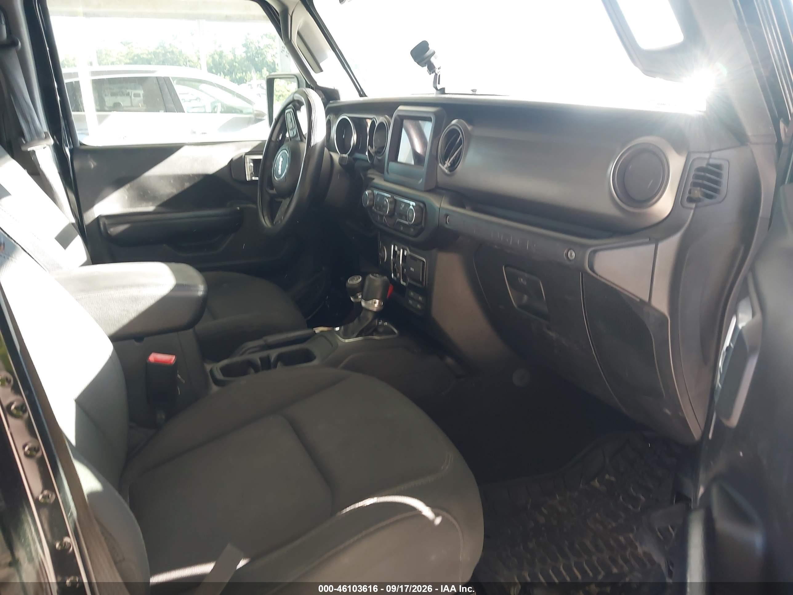 2019 Jeep Wrangler / VIN 1C4HJXDG7KW512273 IAAI salvage auction — Front End, Salvage (North Carolina), sold $7,475 on 2026-10-22 (photo 5)