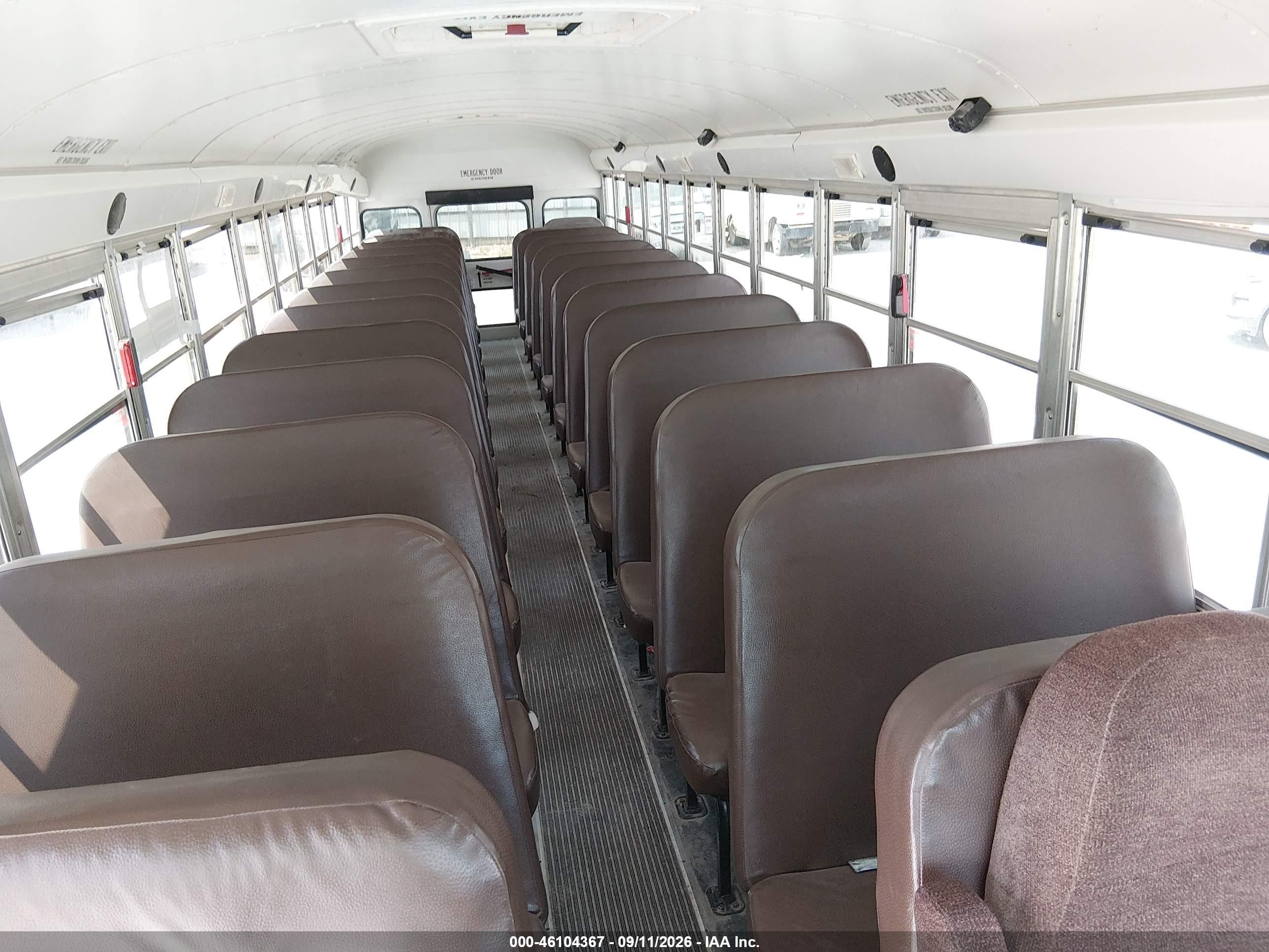 2016 Blue Bird School Bus / Transit Bus VIN 1BAKGCPH6GF324721 IAAI salvage auction — Side, Salvage (Tennessee), sold $5,500 on 2026-09-21 (photo 5)