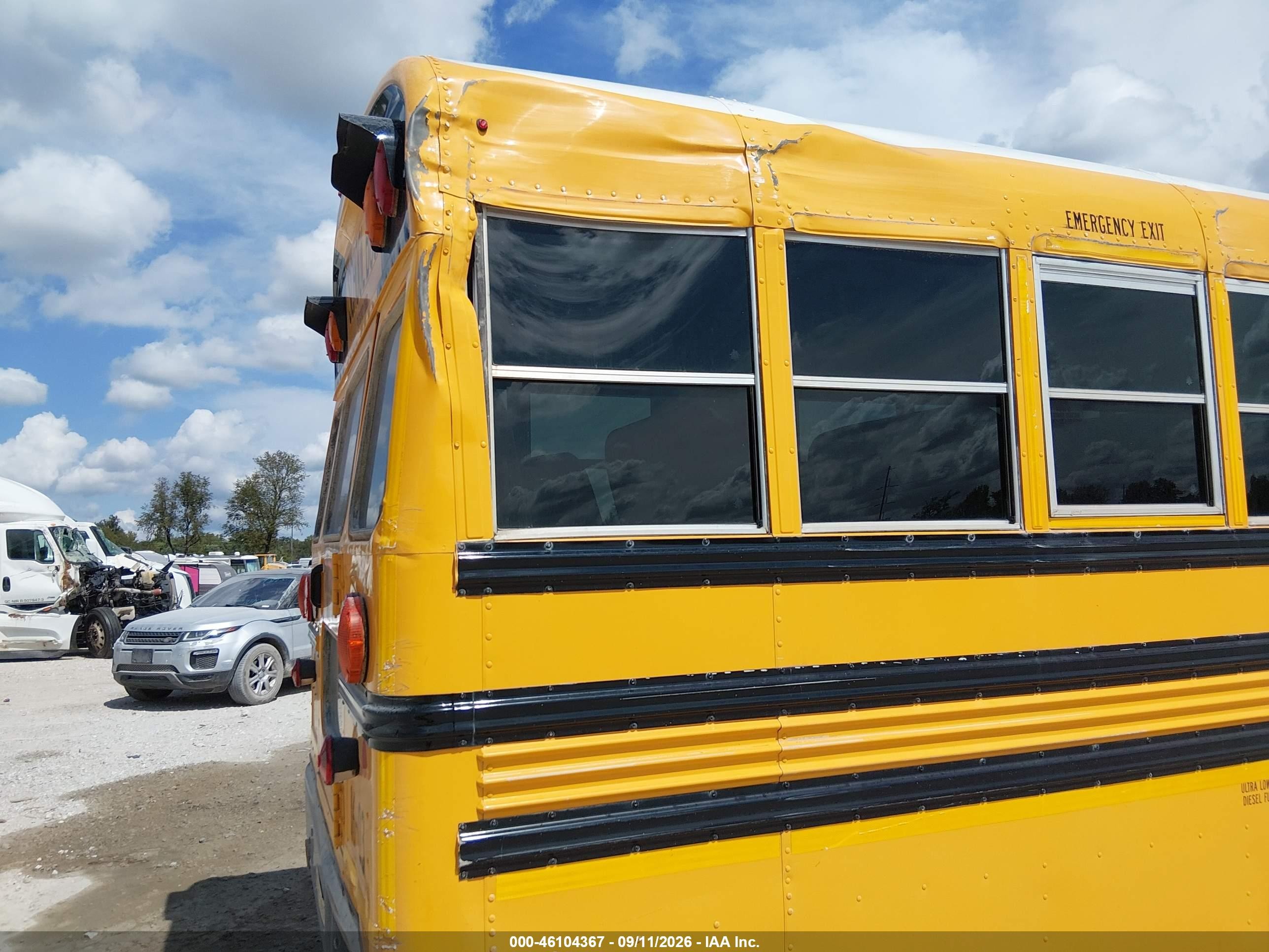 2016 Blue Bird School Bus / Transit Bus VIN 1BAKGCPH6GF324721 IAAI salvage auction — Side, Salvage (Tennessee), sold $5,500 on 2026-09-21 (photo 6)
