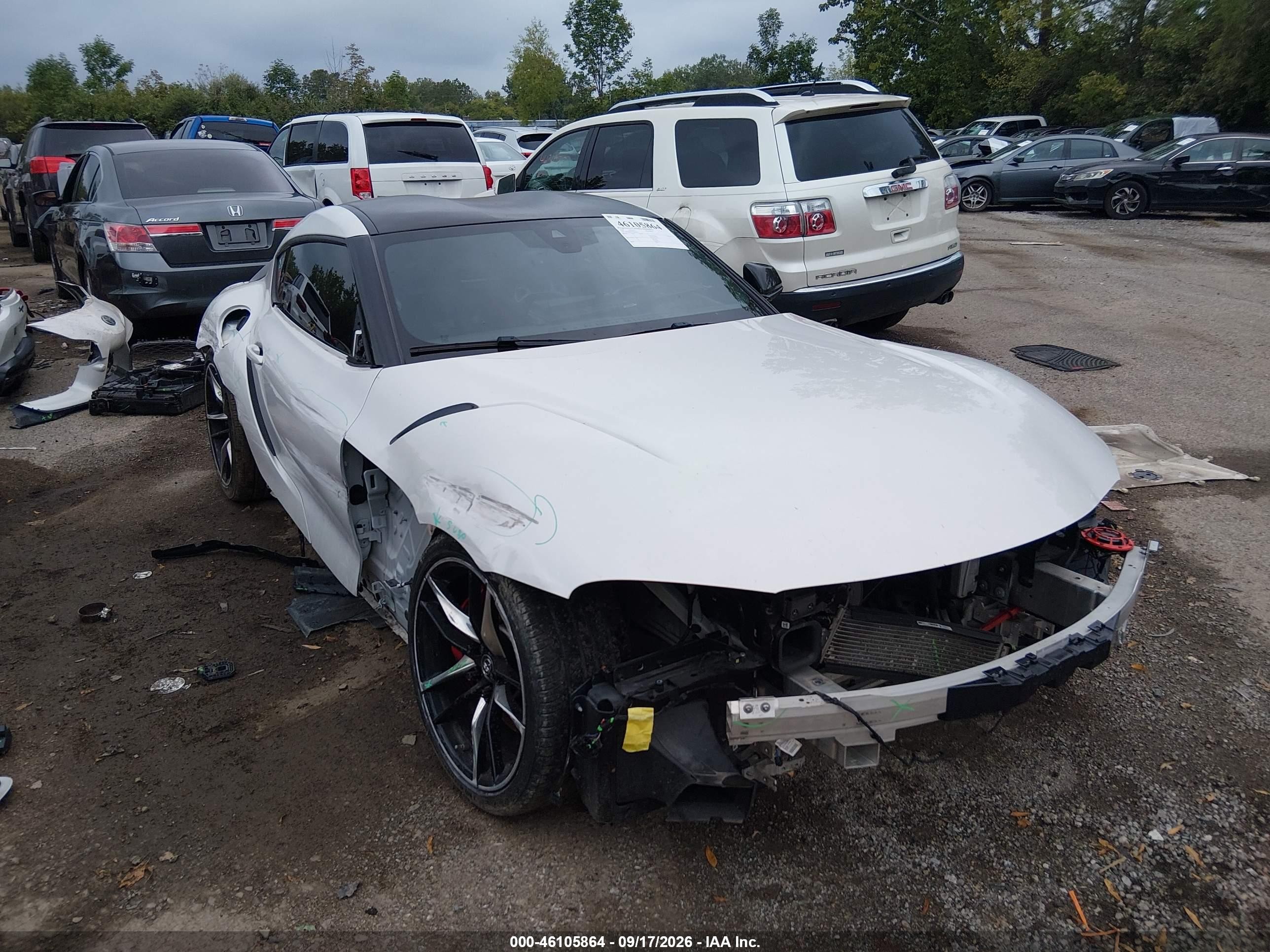 2020 Toyota Supra VIN WZ1DB4C01LW029914 — IAAI salvage auction photo