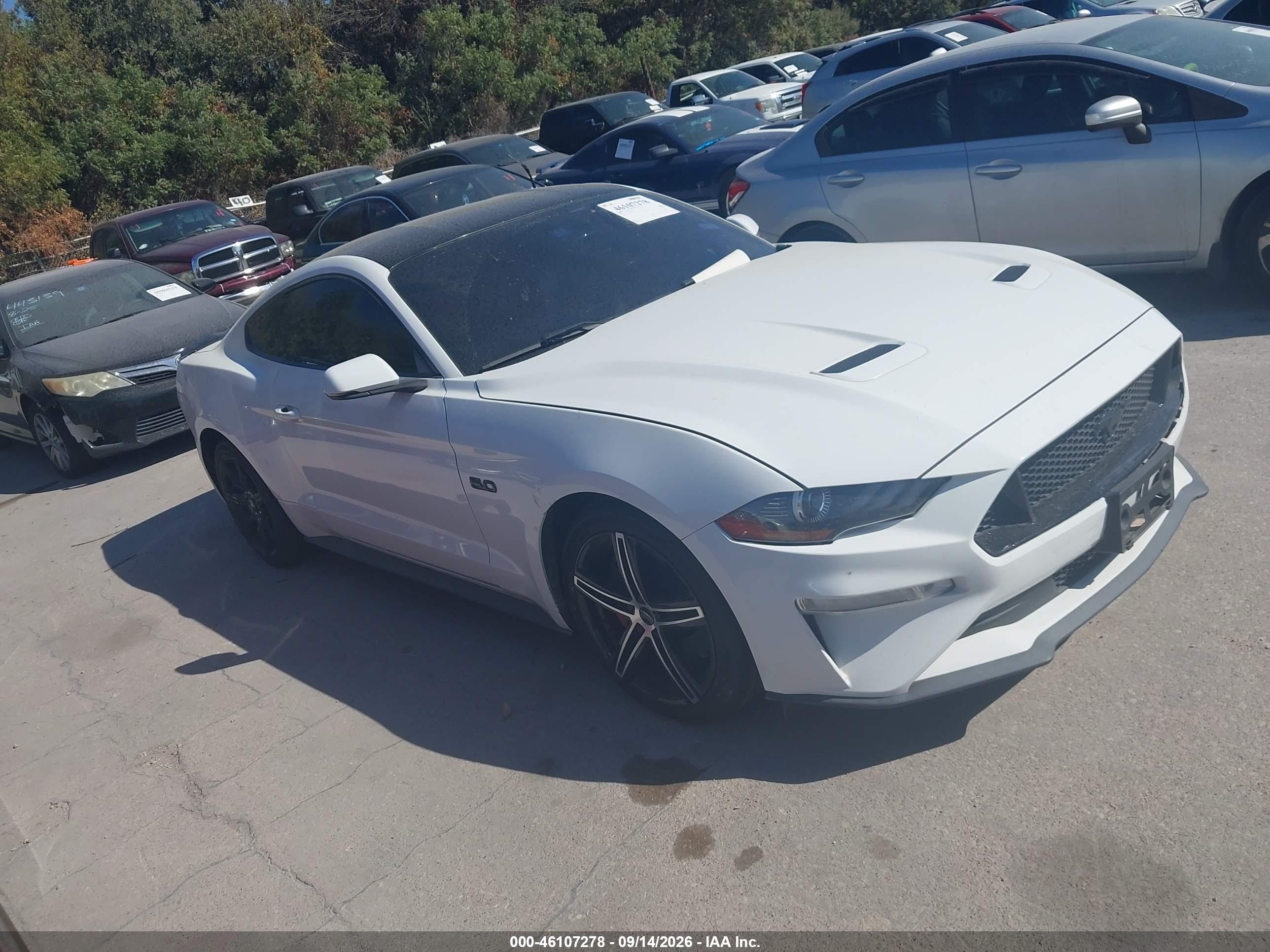 2018 Ford Mustang VIN 1FA6P8CF3J5170741 — IAAI salvage auction photo