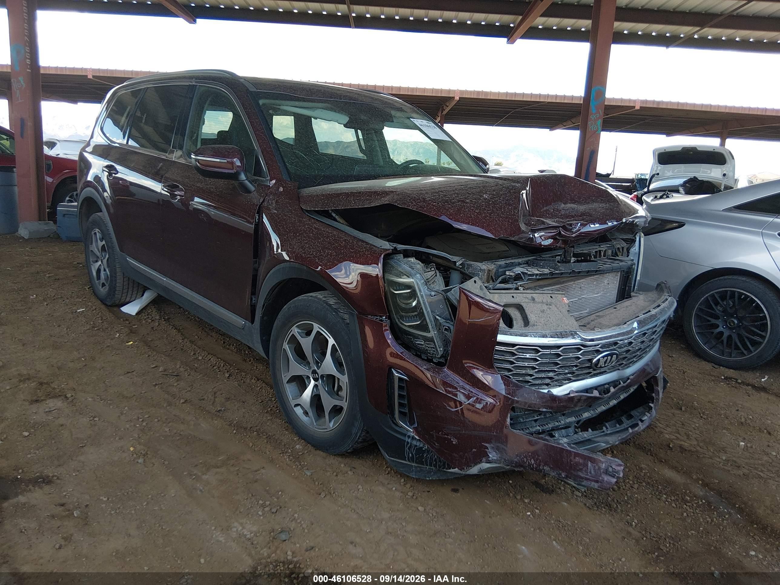 2020 Kia Telluride VIN 5XYP34HC7LG030770 — IAAI salvage auction photo